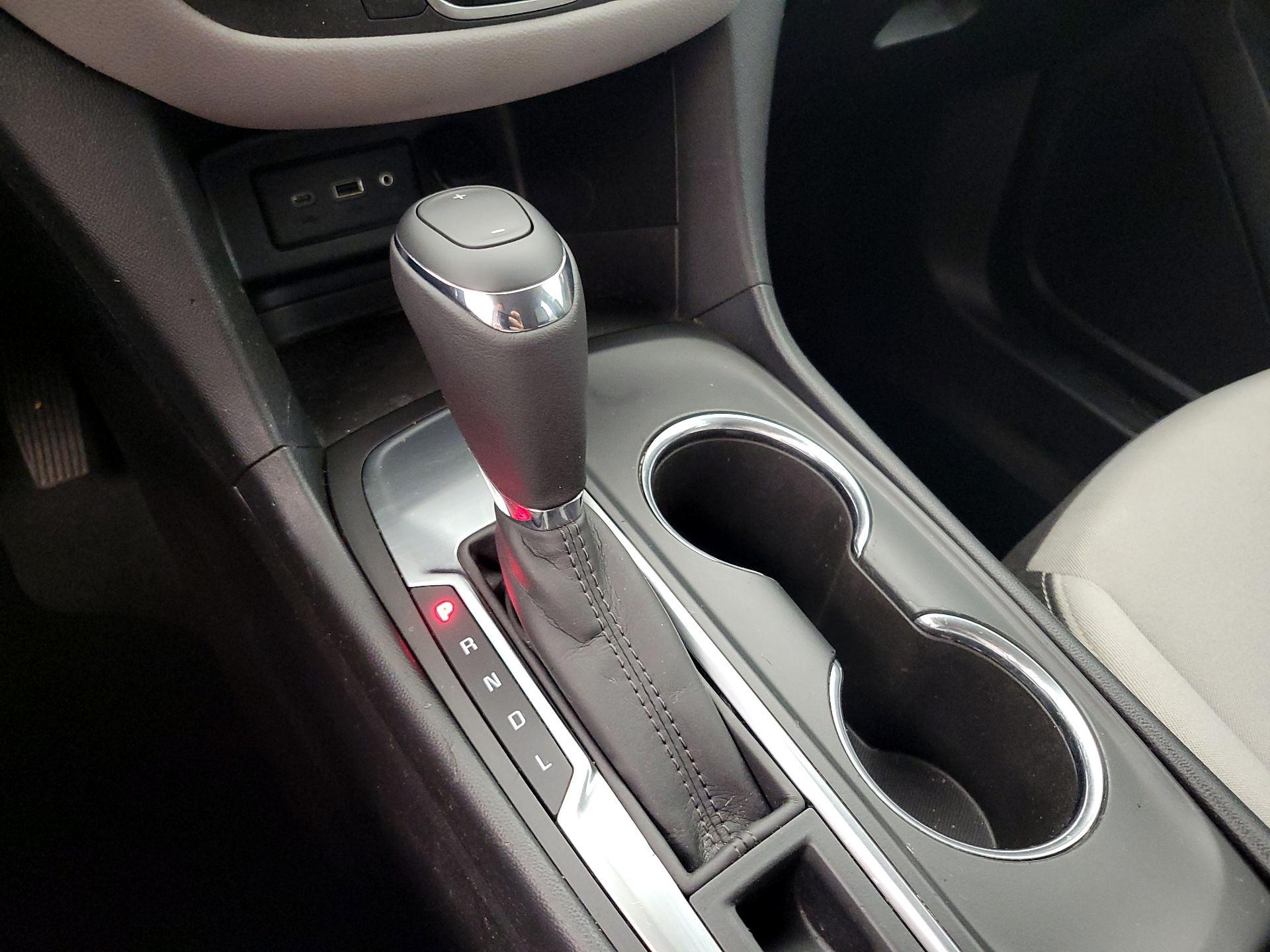 Thumbnail: 2019 Chevrolet Equinox - 16