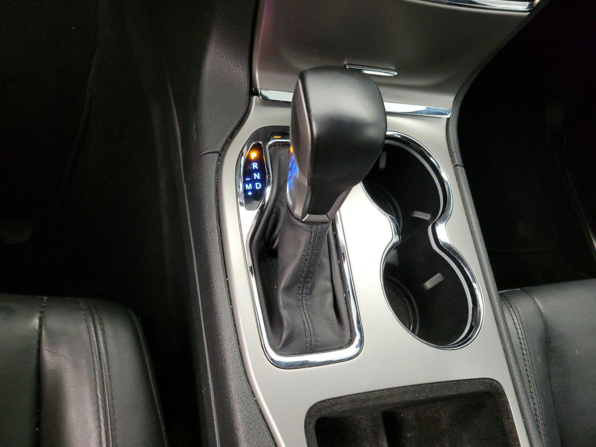 Thumbnail: 2019 Jeep Grand Cherokee - 18