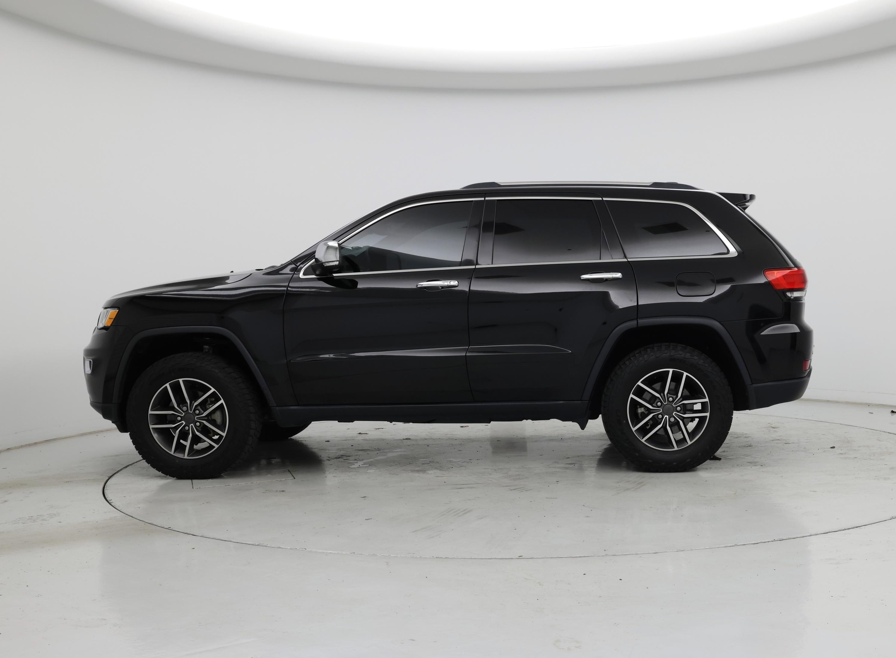 Thumbnail: 2019 Jeep Grand Cherokee - 3