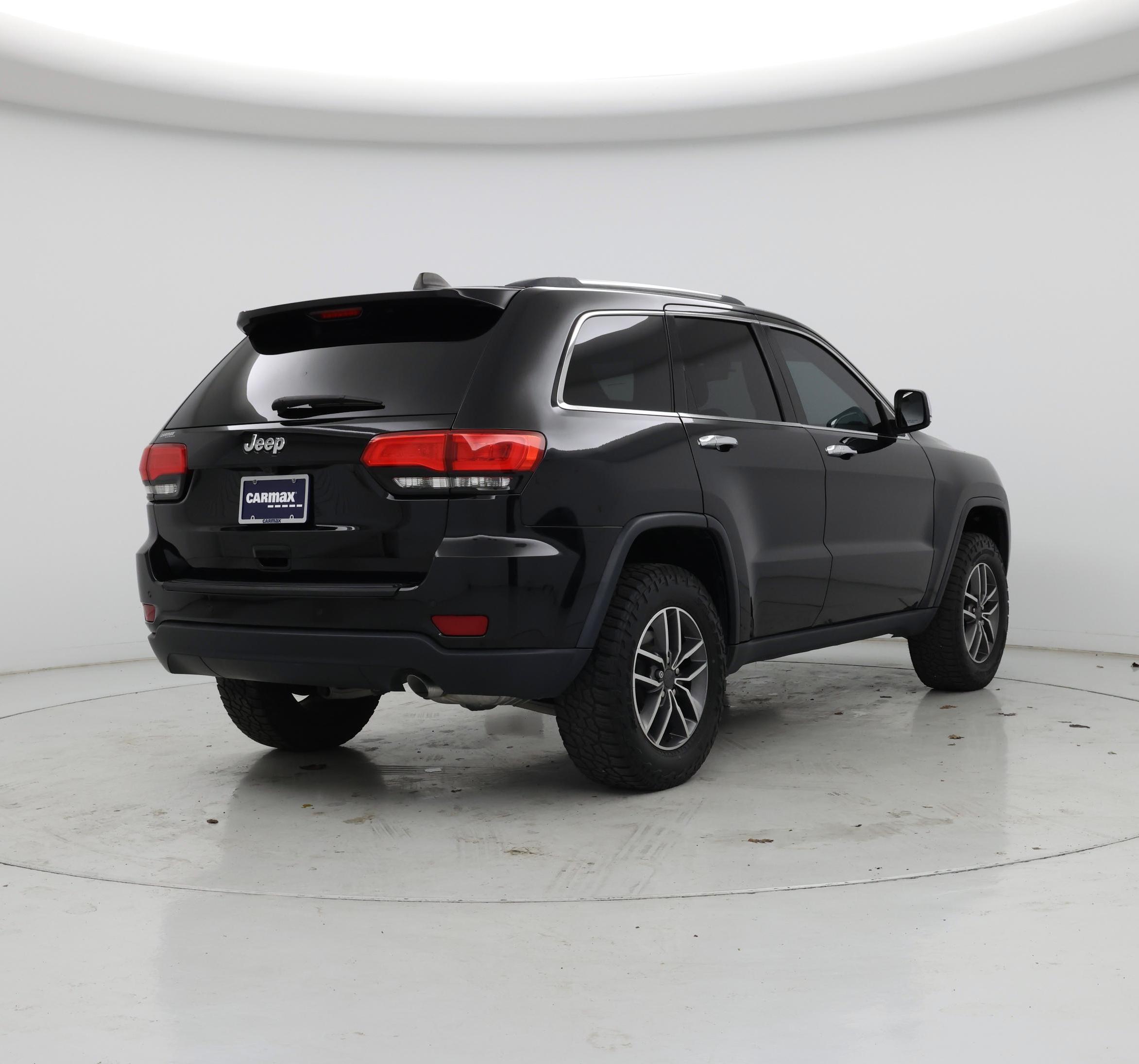 Thumbnail: 2019 Jeep Grand Cherokee - 8