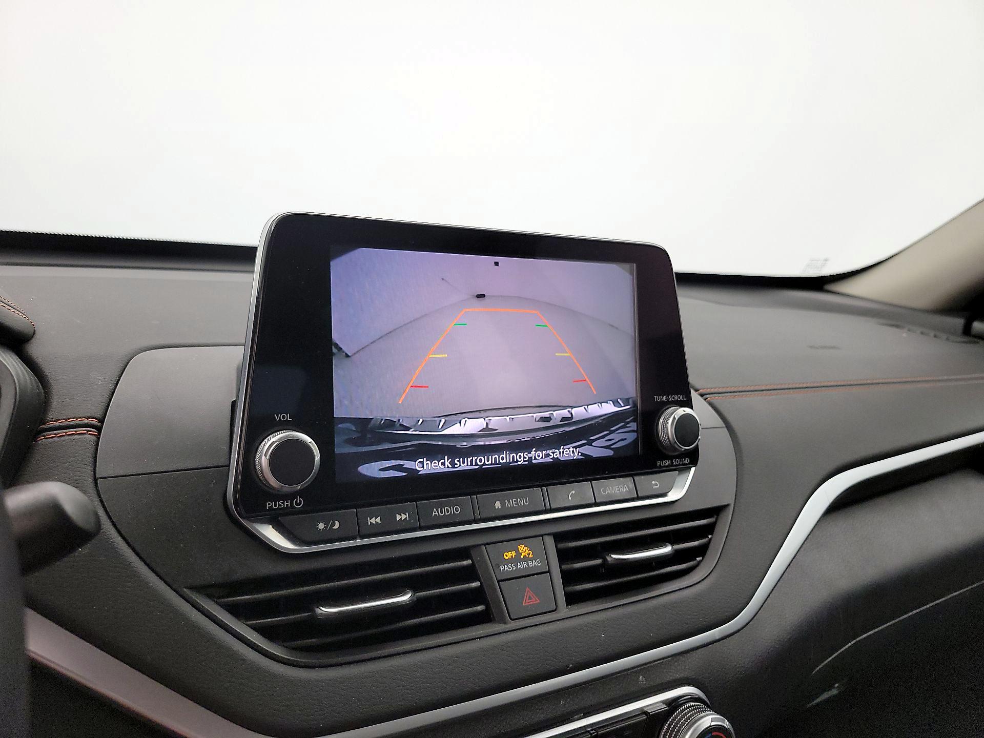 Thumbnail: 2021 Nissan Altima - 14