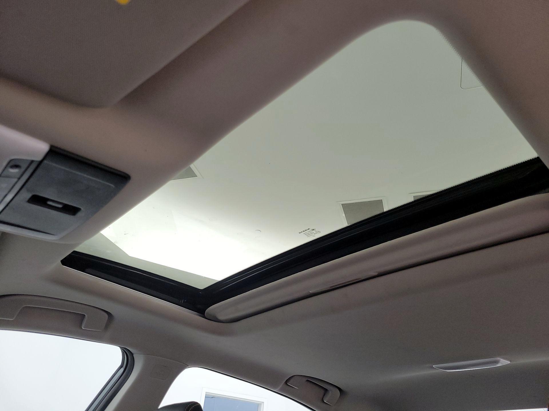 Thumbnail: 2021 Nissan Altima - 19