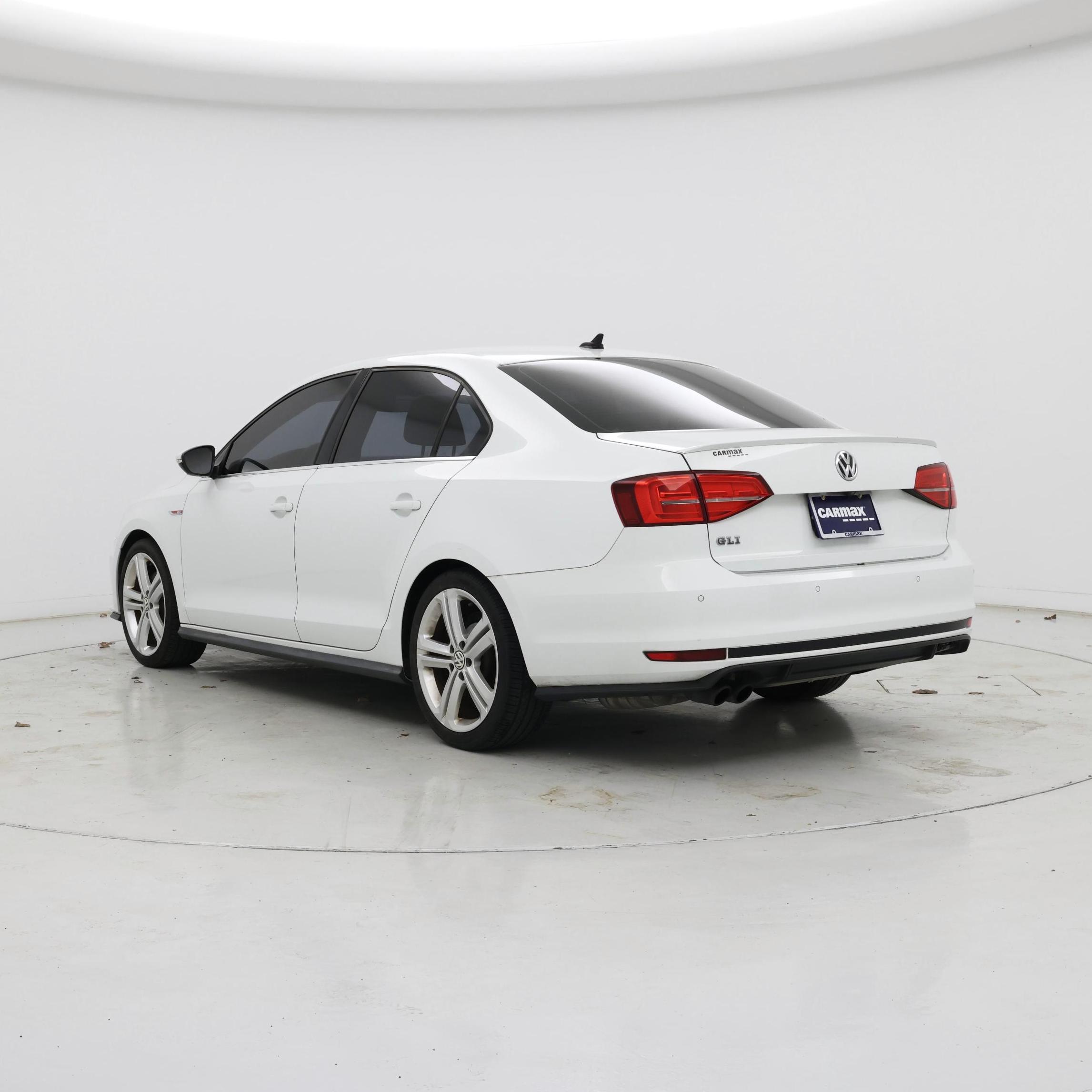 Thumbnail: 2017 Volkswagen Jetta - 2