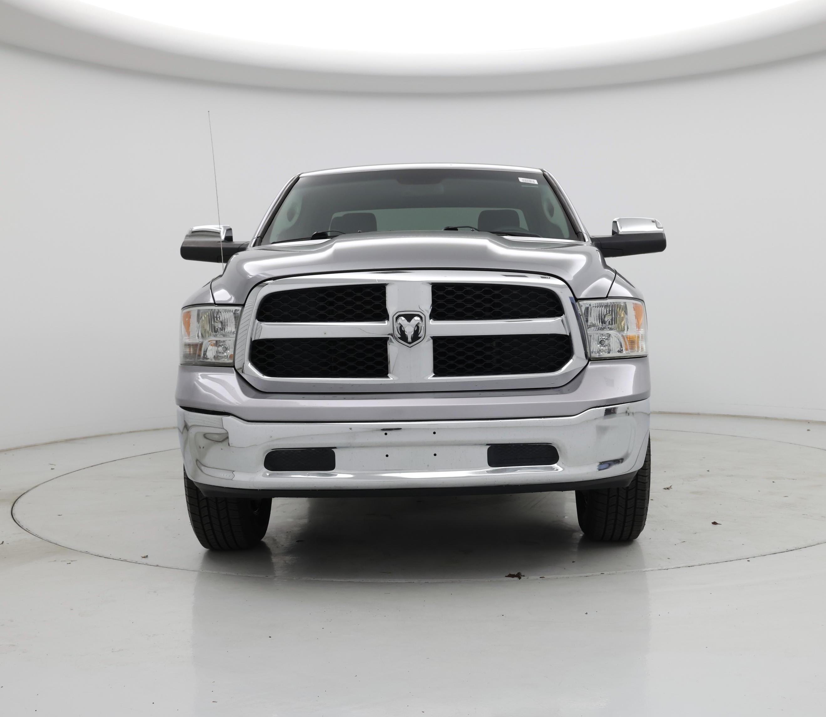 Thumbnail: 2019 RAM 1500 Classic - 5