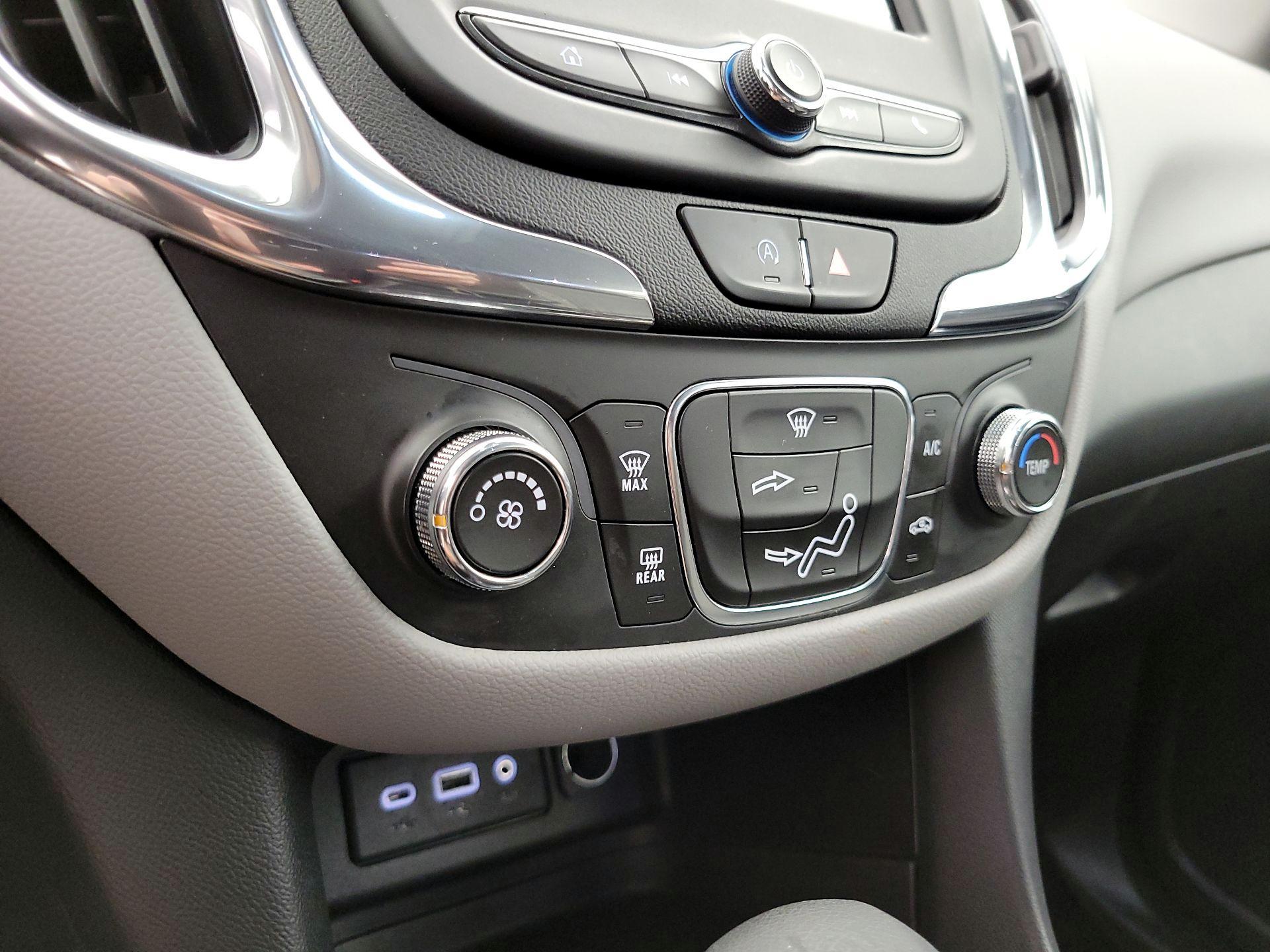 Thumbnail: 2023 Chevrolet Equinox - 16