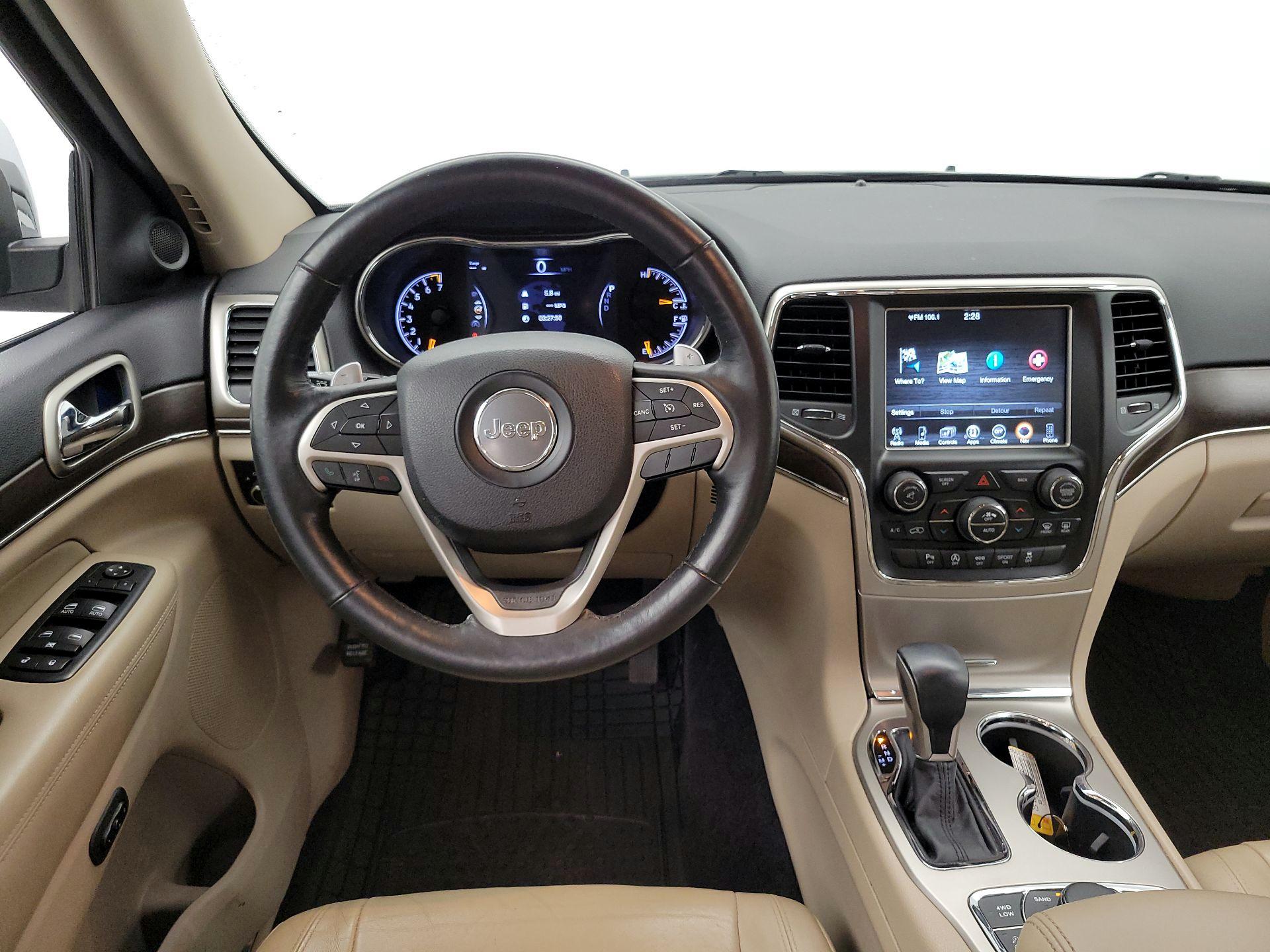 Thumbnail: 2016 Jeep Grand Cherokee - 10