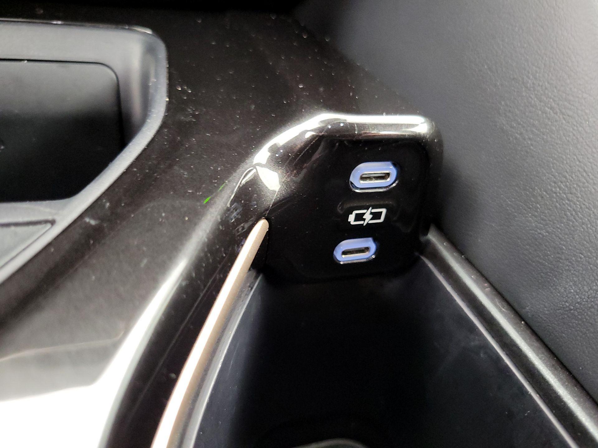 Thumbnail: 2024 Toyota Crown - 18