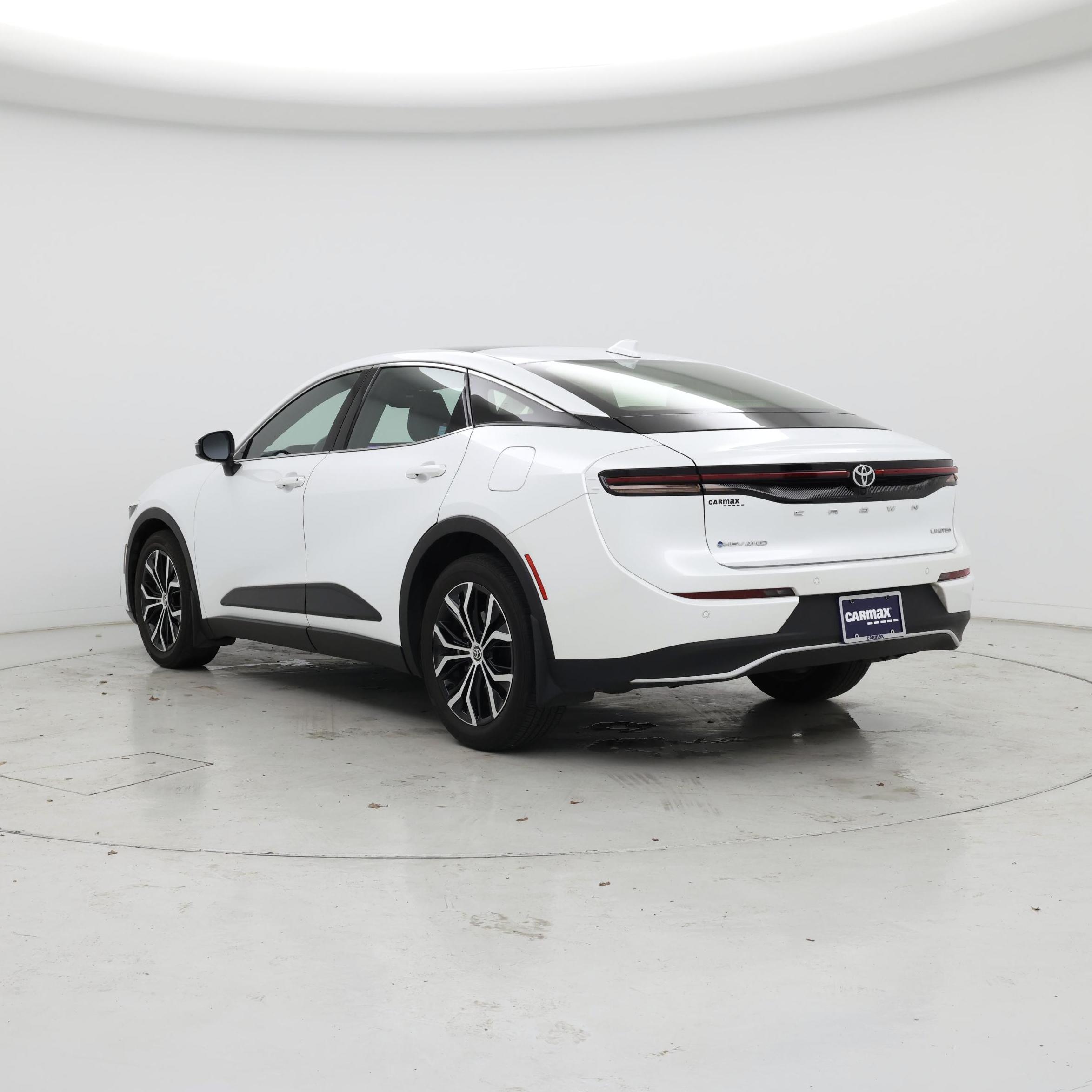 Thumbnail: 2024 Toyota Crown - 2