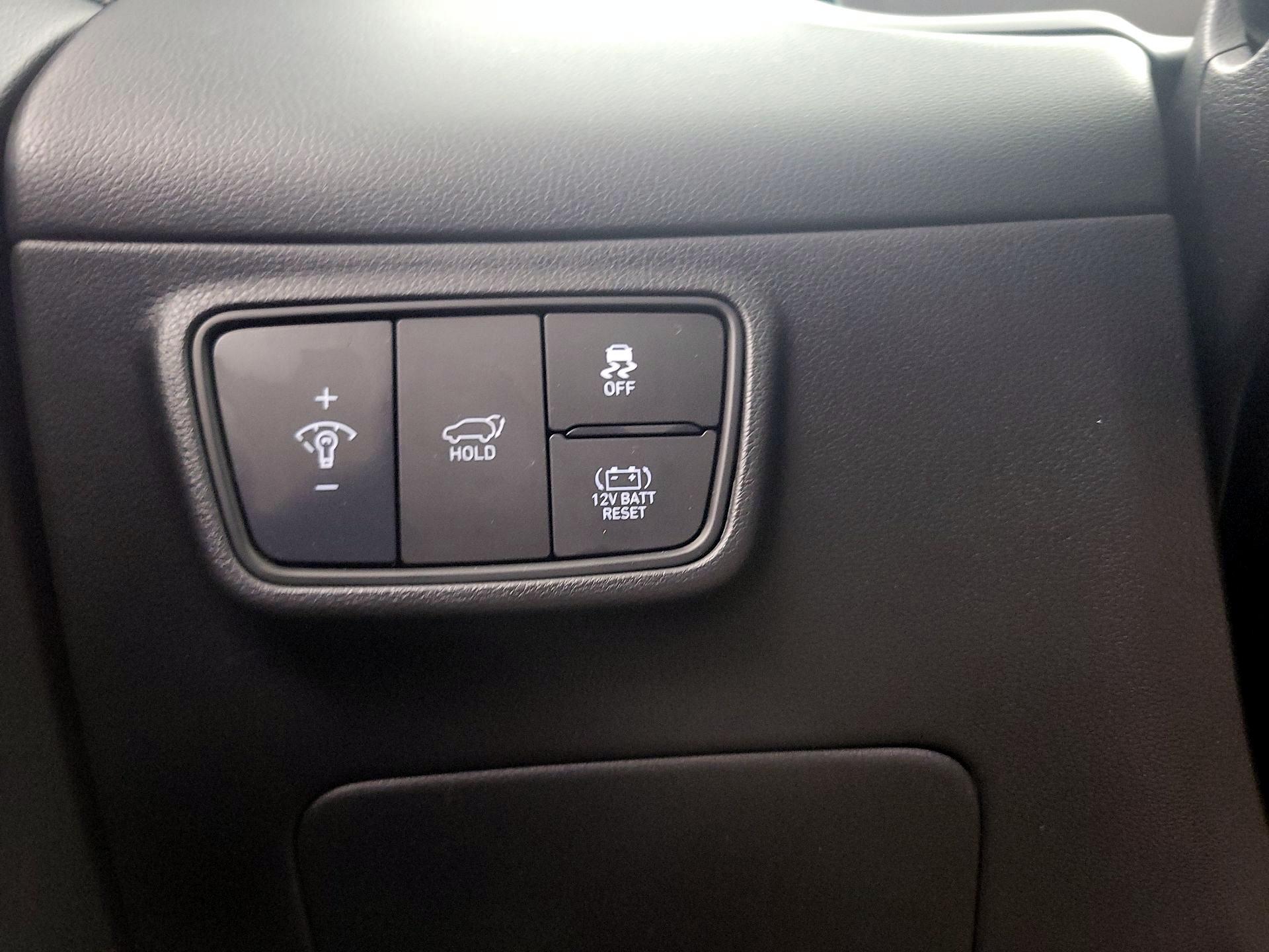 Thumbnail: 2022 Hyundai Tucson - 13