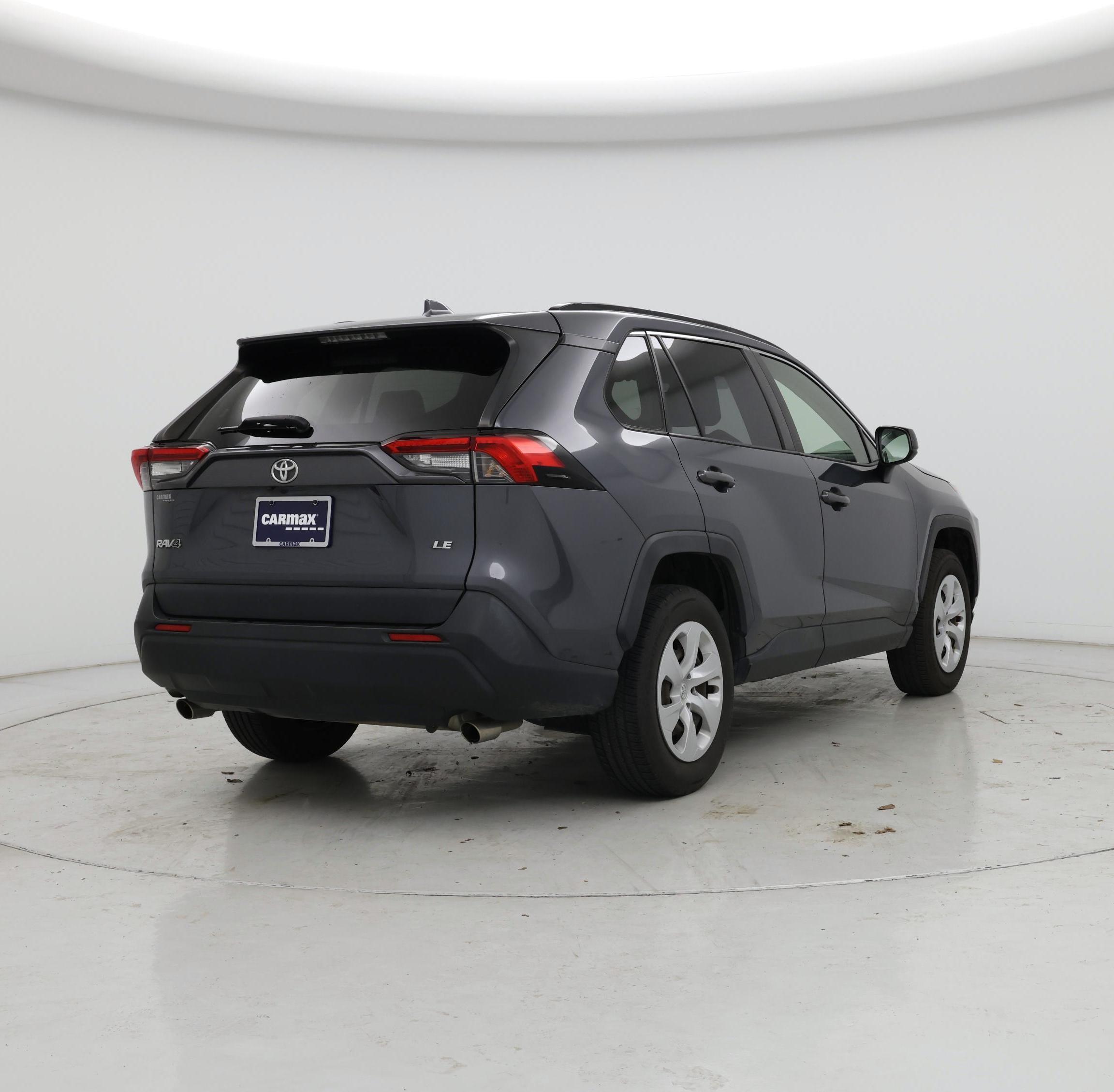 Thumbnail: 2019 Toyota RAV4 - 8