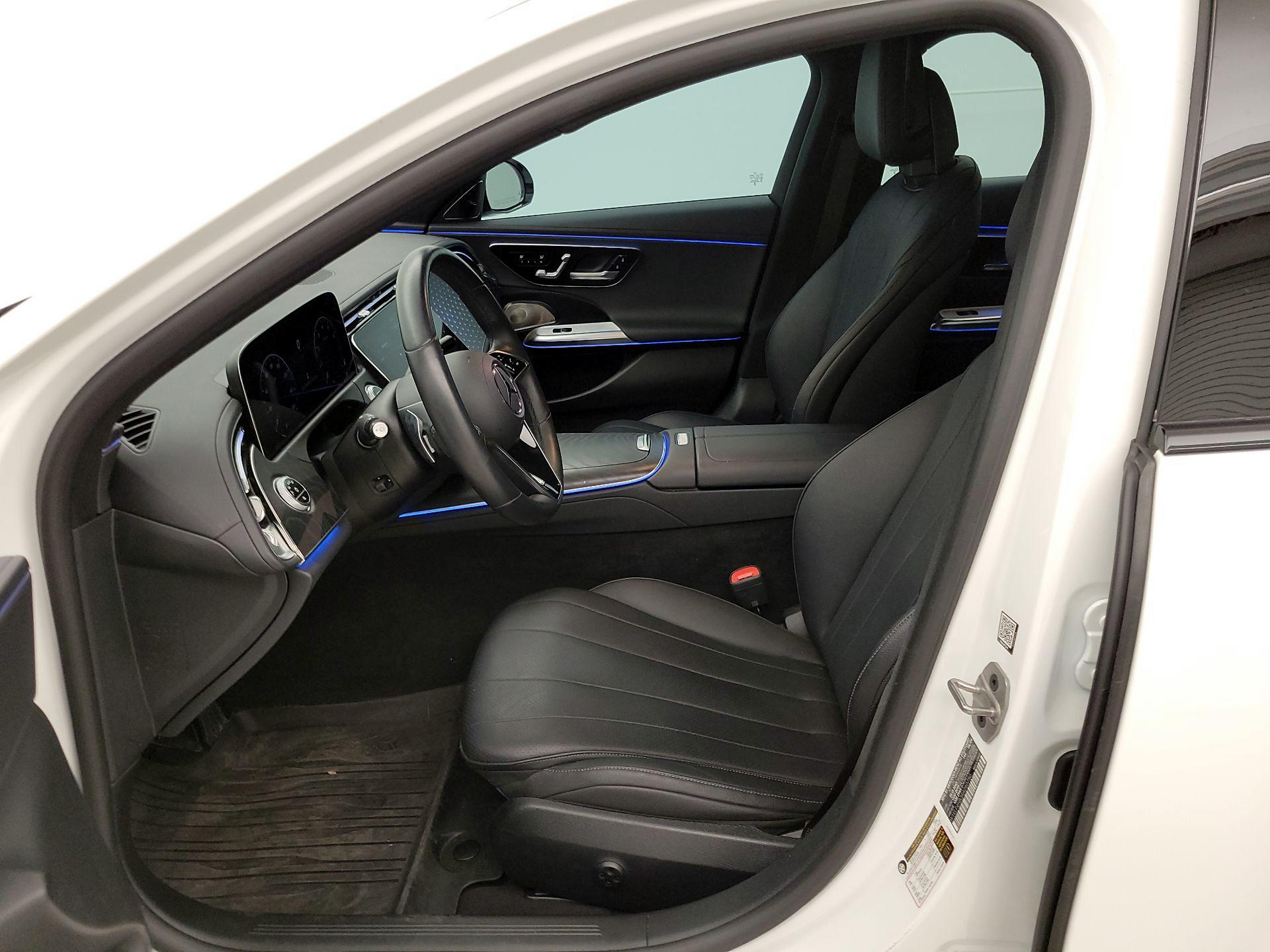 Thumbnail: 2024 Mercedes-Benz E-Class - 11