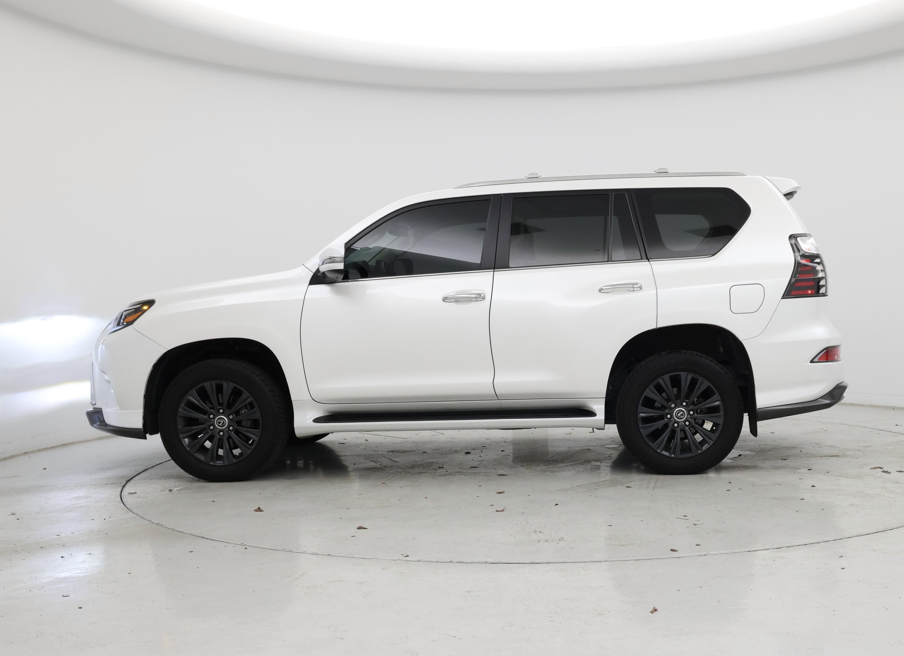 Thumbnail: 2023 Lexus GX - 3