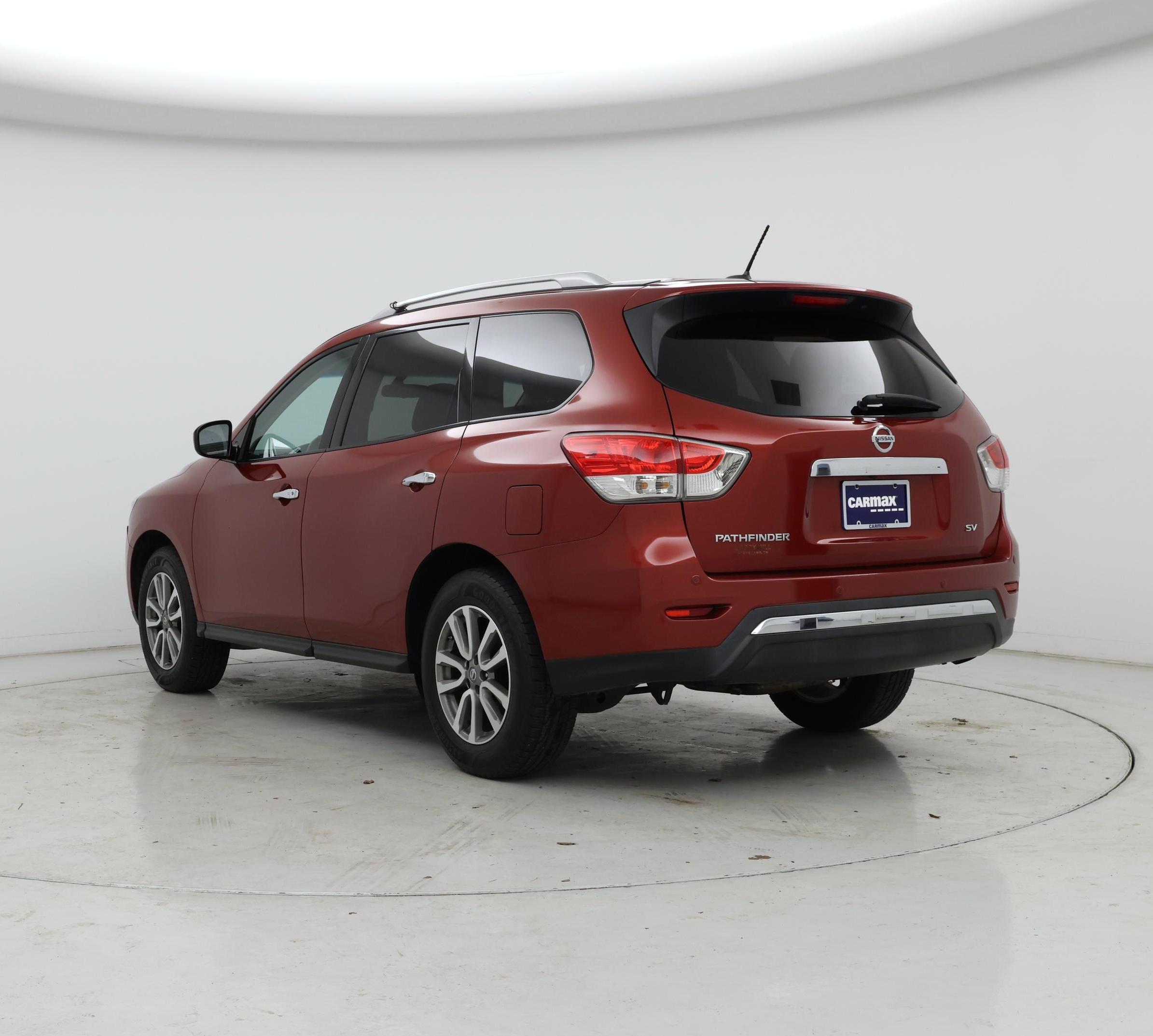 Thumbnail: 2014 Nissan Pathfinder - 2