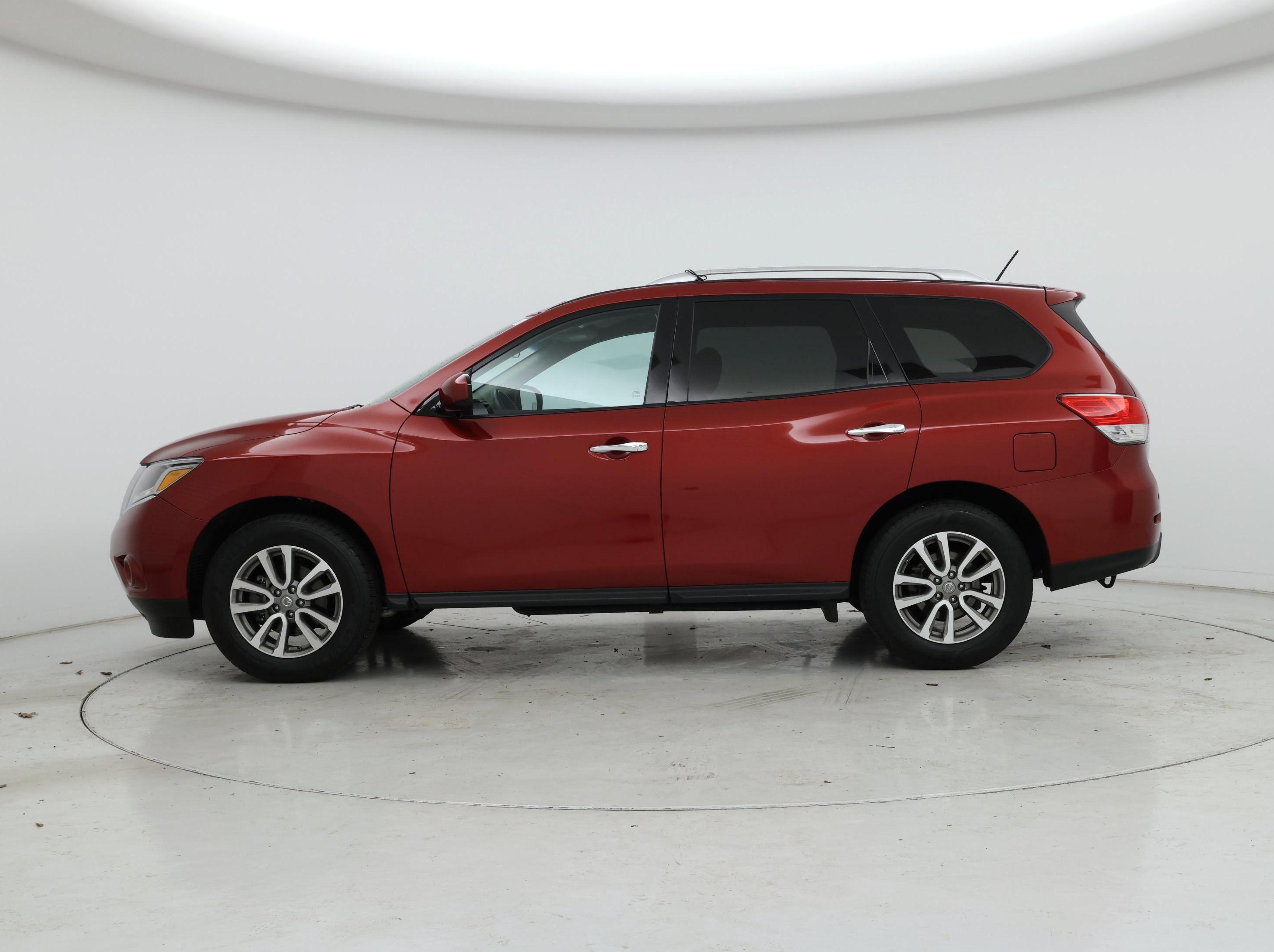 Thumbnail: 2014 Nissan Pathfinder - 3