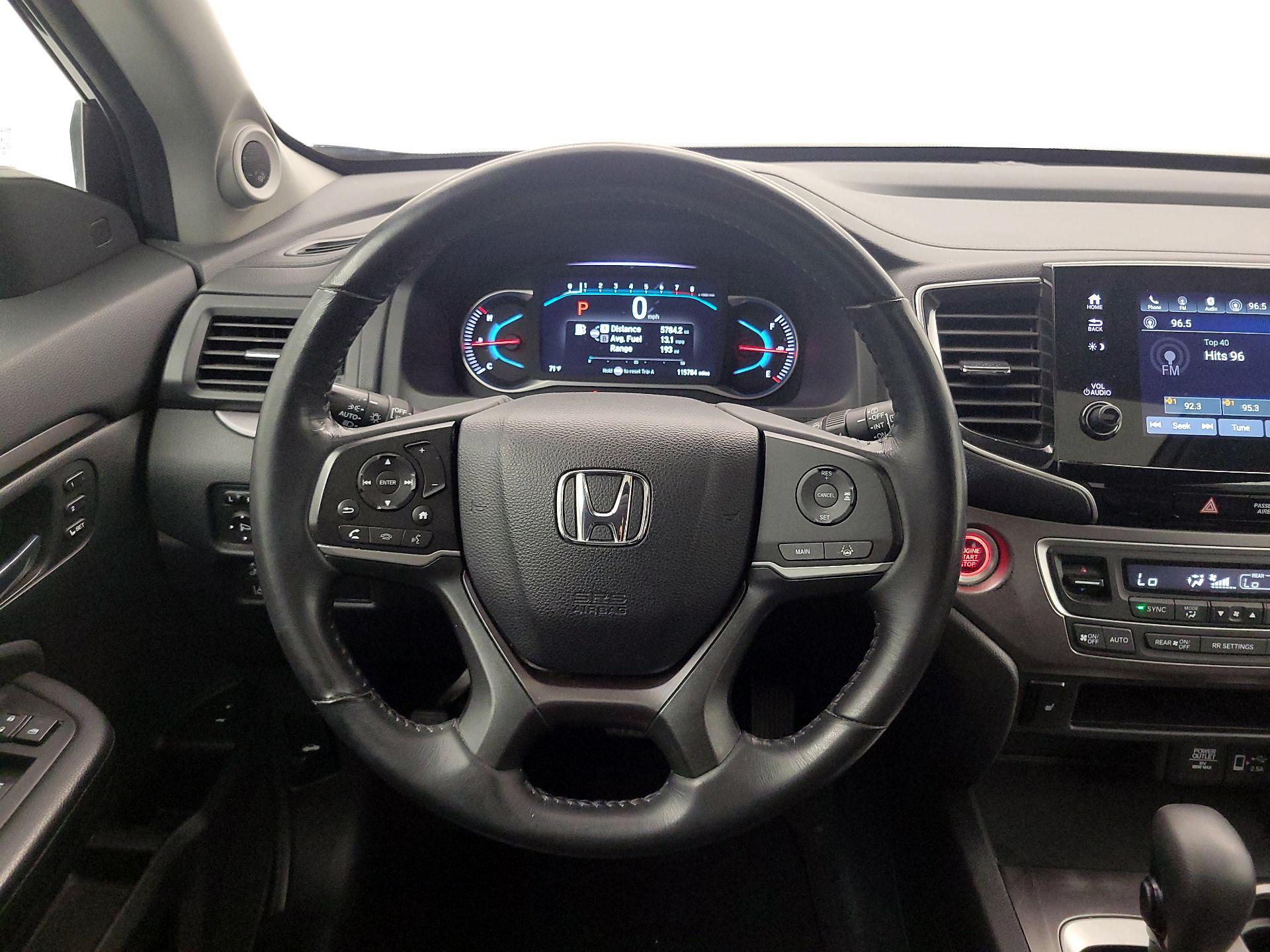 Thumbnail: 2019 Honda Pilot - 10