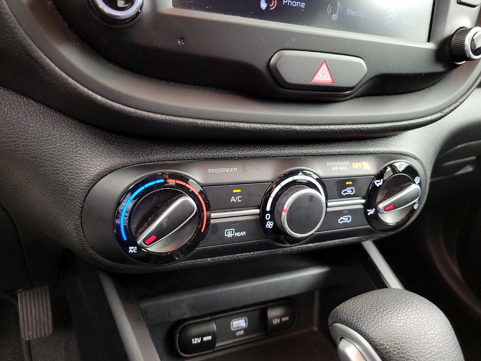 Thumbnail: 2023 Kia Soul - 16