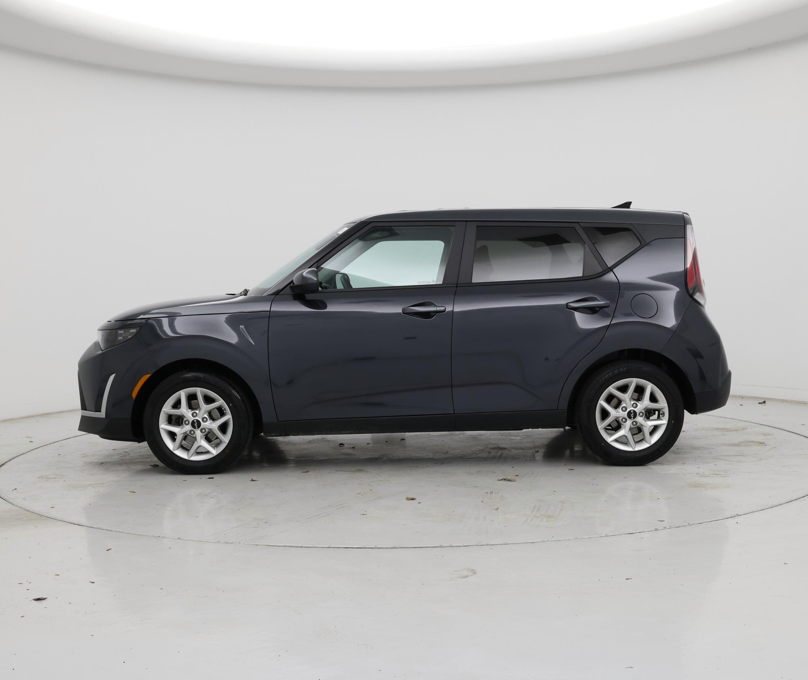 Thumbnail: 2023 Kia Soul - 3