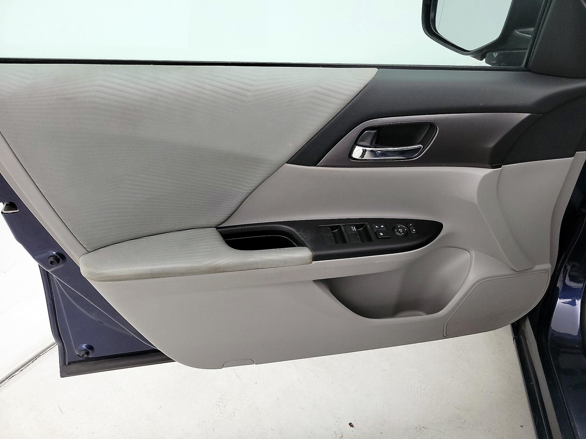 Thumbnail: 2014 Honda Accord - 12