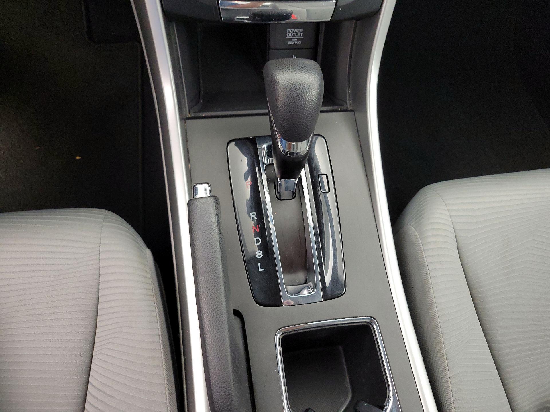 Thumbnail: 2014 Honda Accord - 17