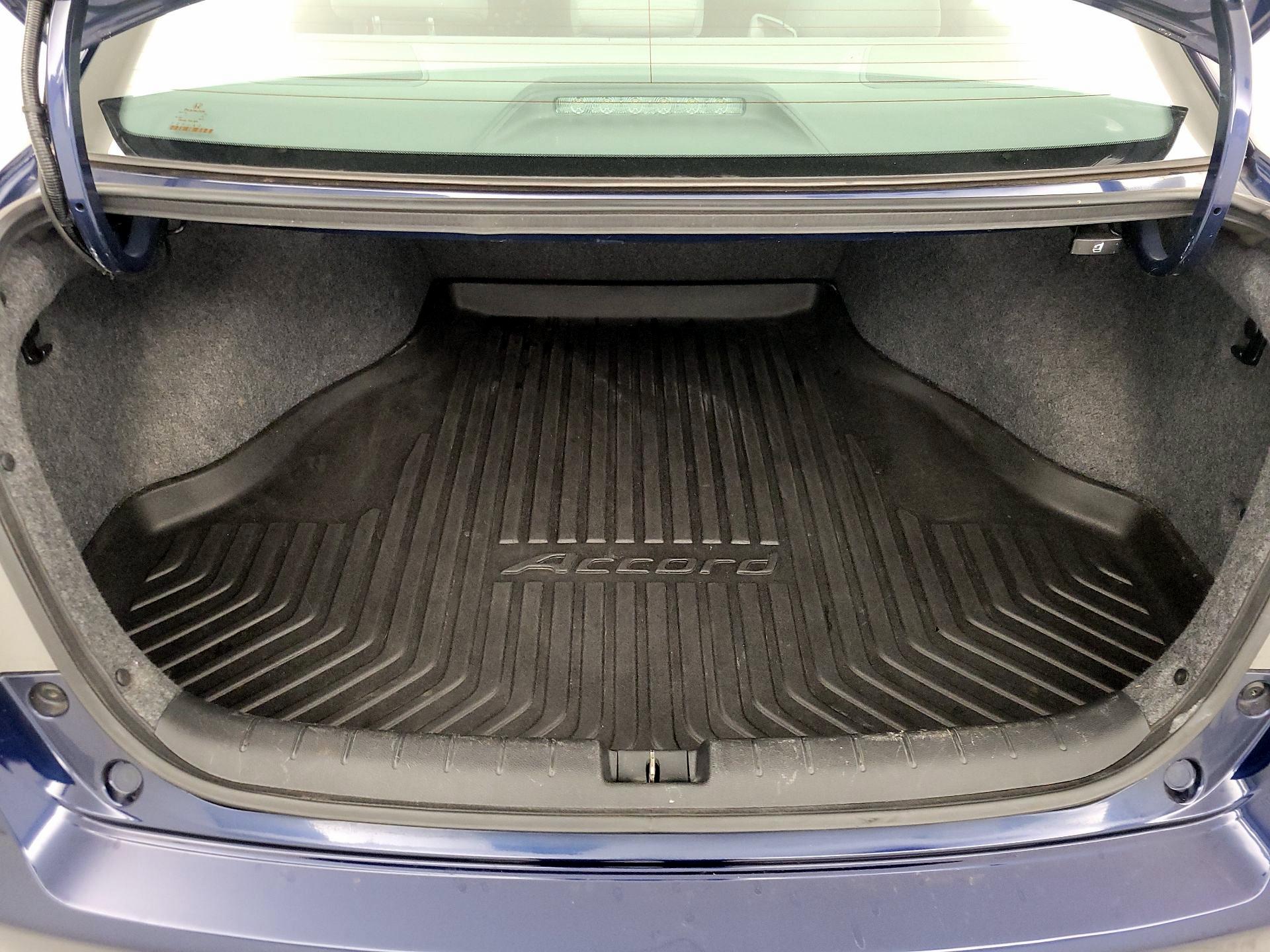 Thumbnail: 2014 Honda Accord - 20