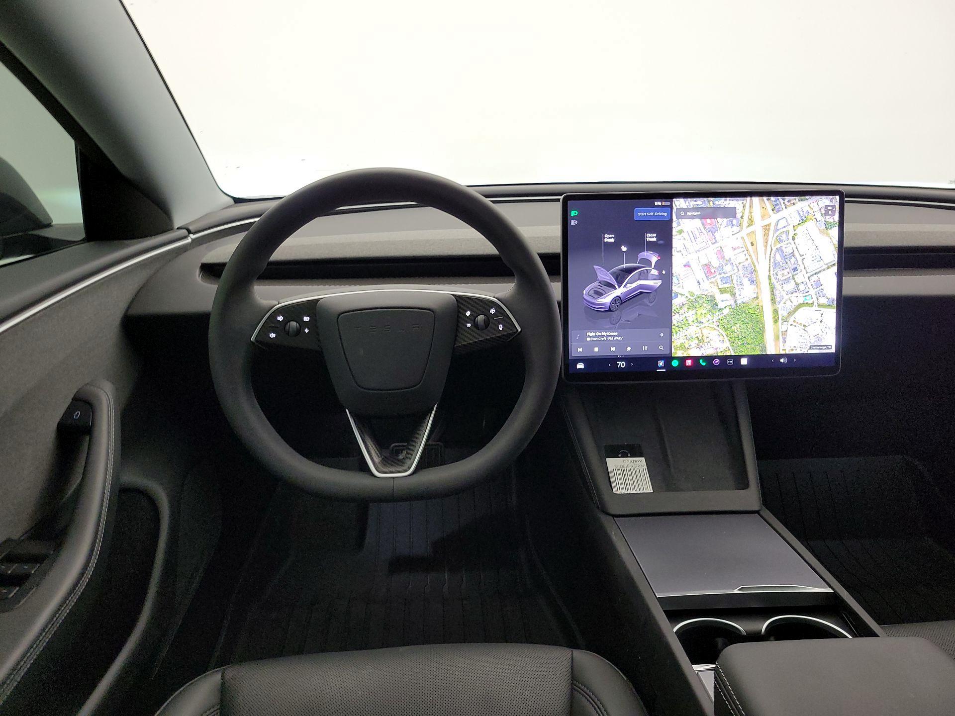 Thumbnail: 2025 Tesla Model 3 - 10