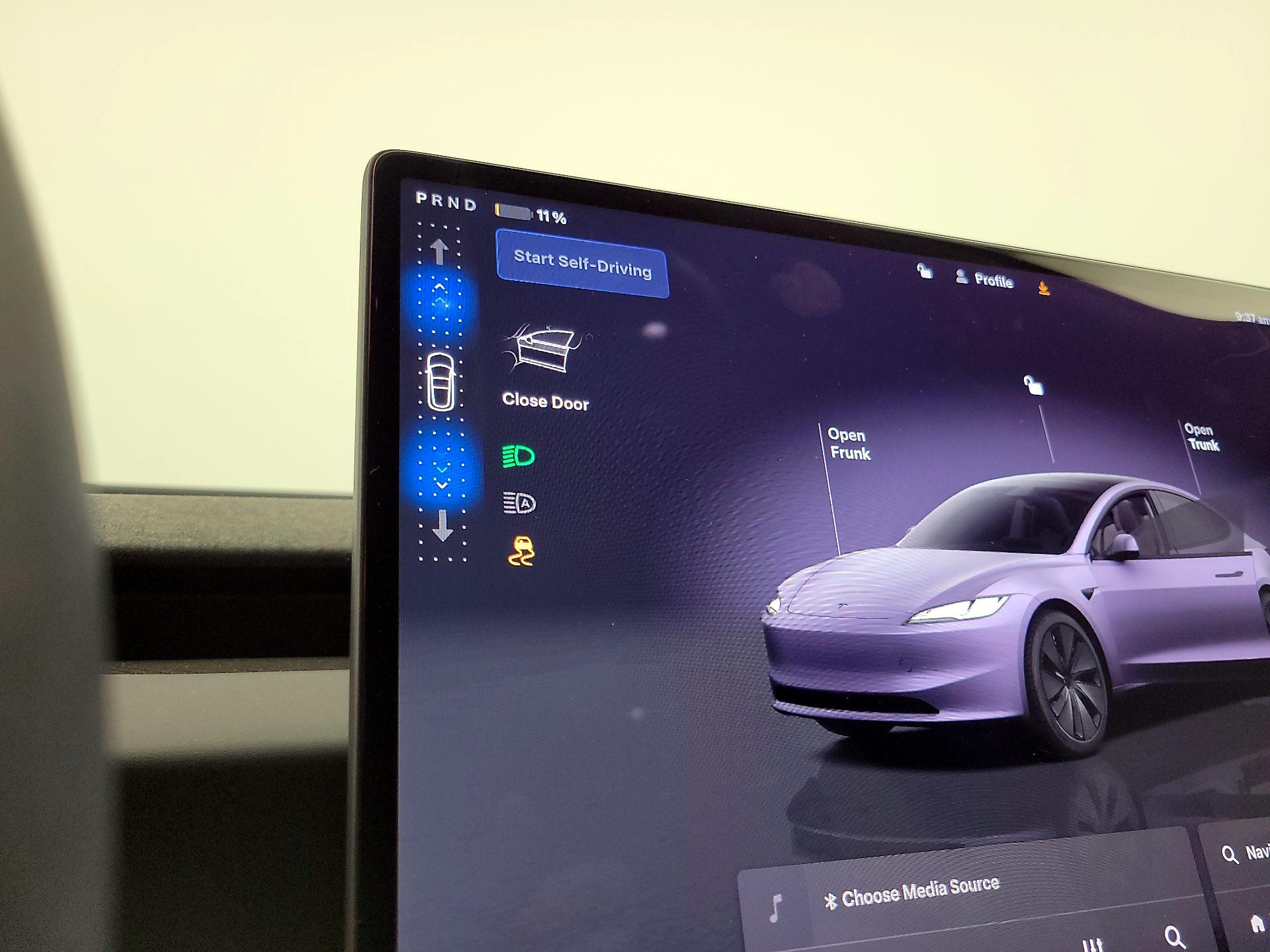 Thumbnail: 2025 Tesla Model 3 - 17