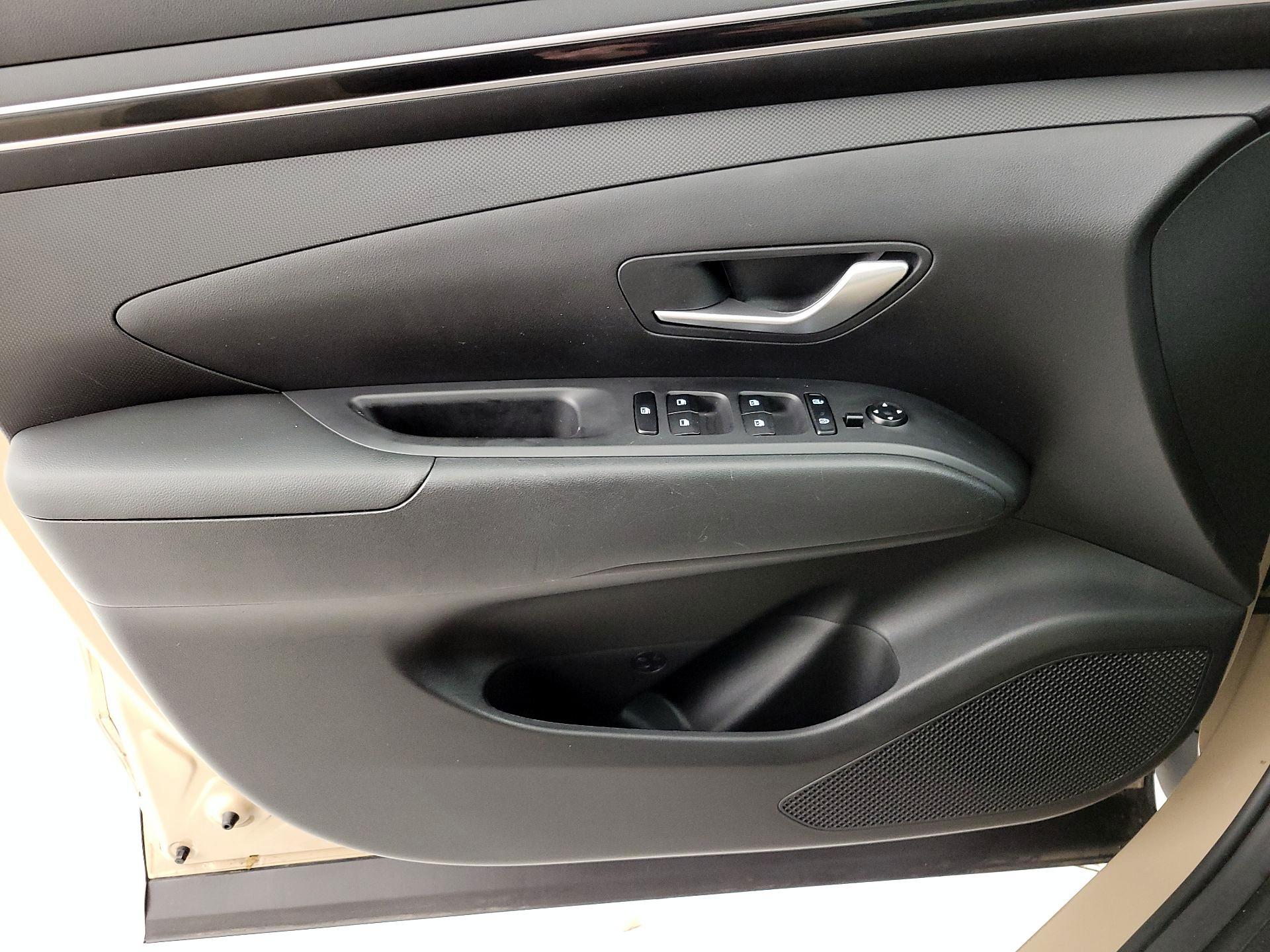 Thumbnail: 2024 Hyundai Santa Cruz - 12