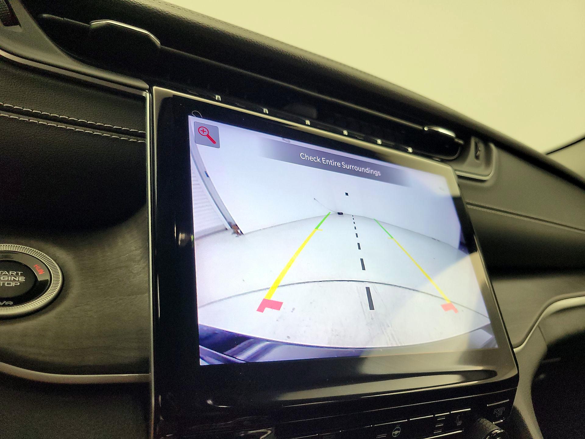 Thumbnail: 2023 Jeep Grand Cherokee - 15