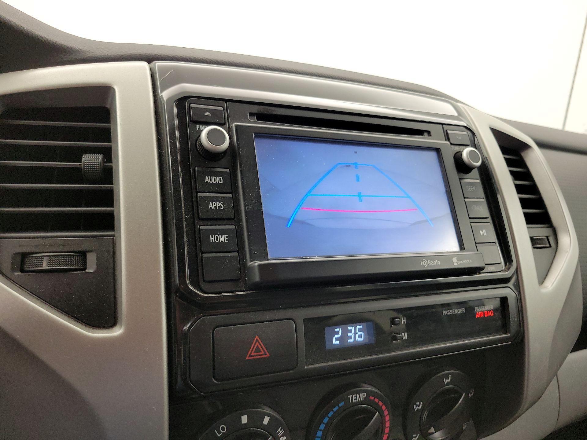 Thumbnail: 2014 Toyota Tacoma - 14
