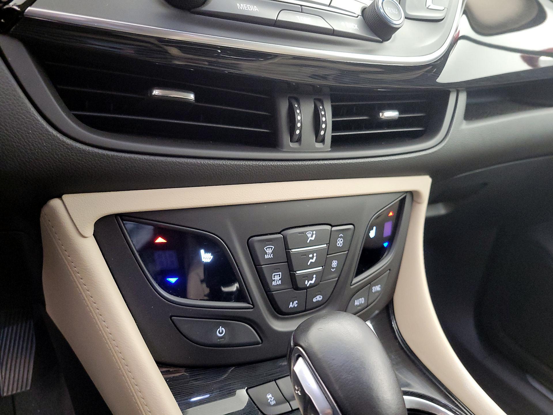 Thumbnail: 2017 Buick Envision - 17