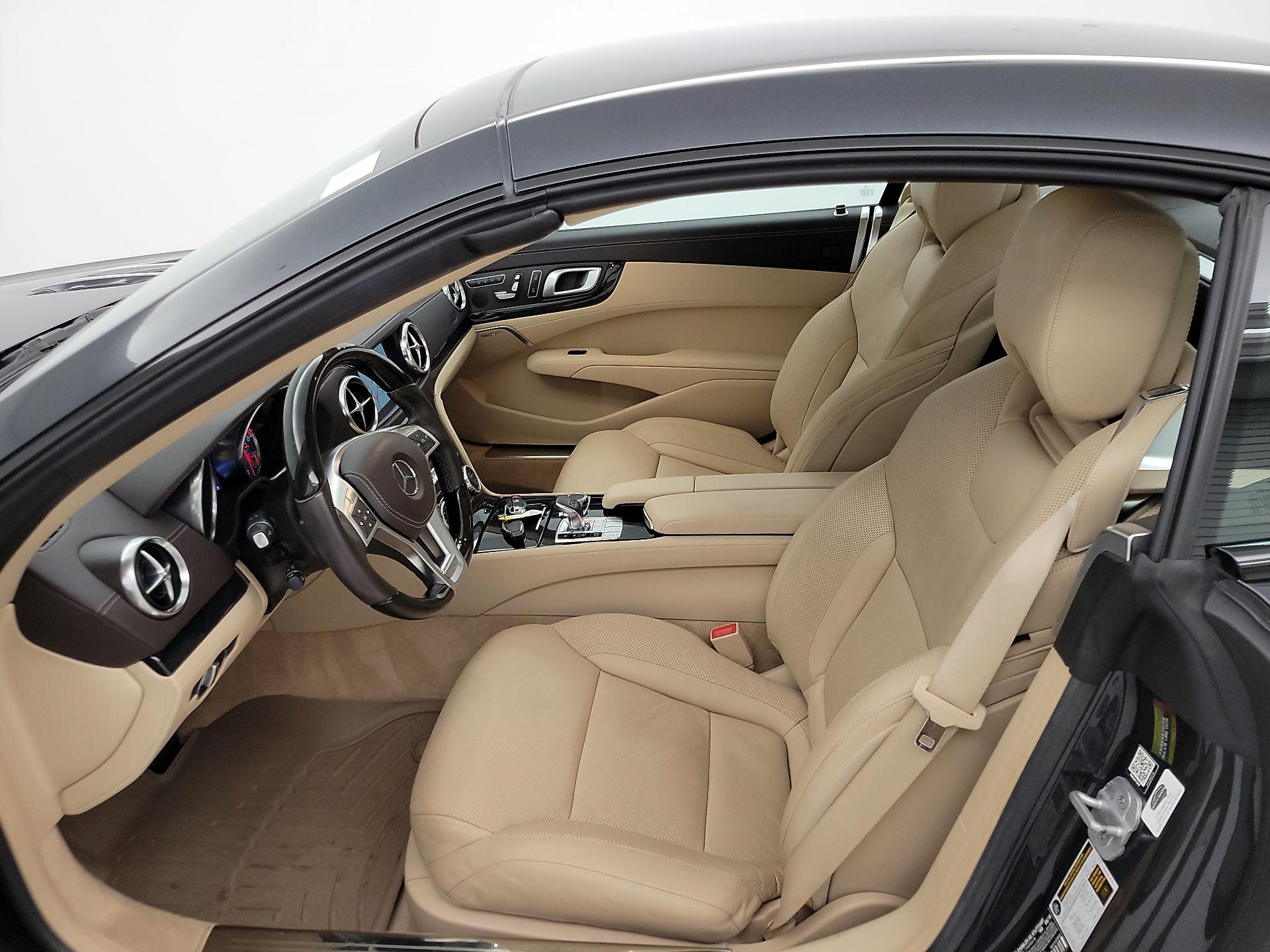 Thumbnail: 2016 Mercedes-Benz SL-Class - 11