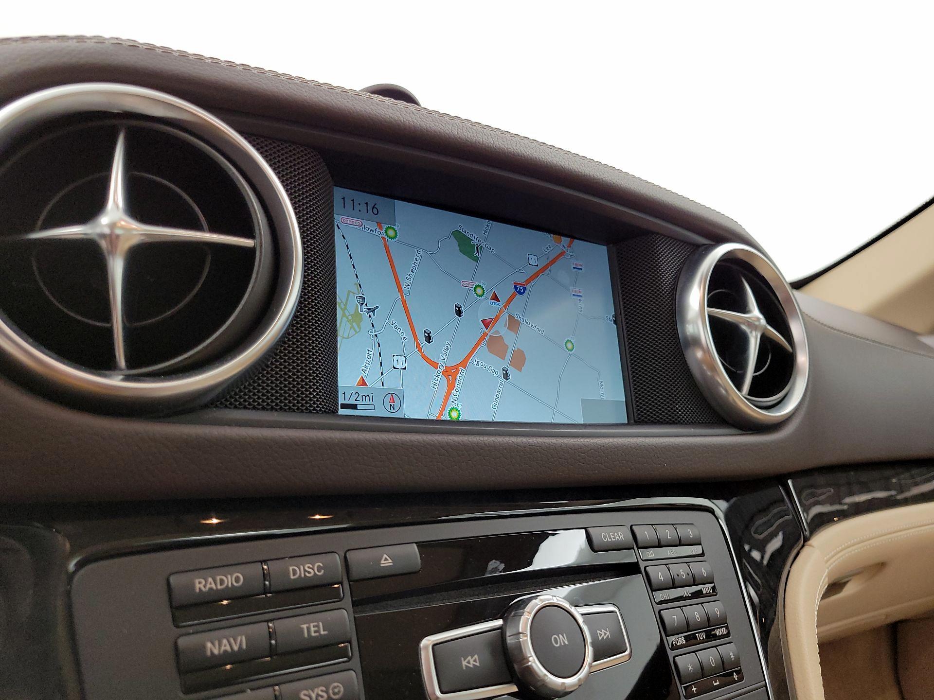 Thumbnail: 2016 Mercedes-Benz SL-Class - 14