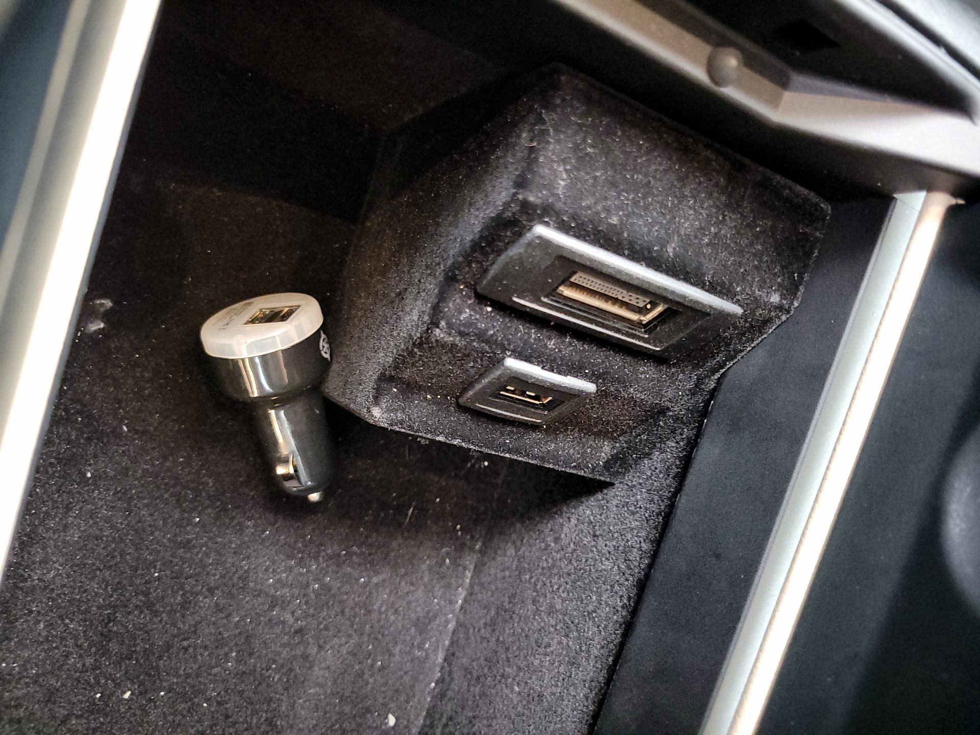 Thumbnail: 2016 Mercedes-Benz SL-Class - 19