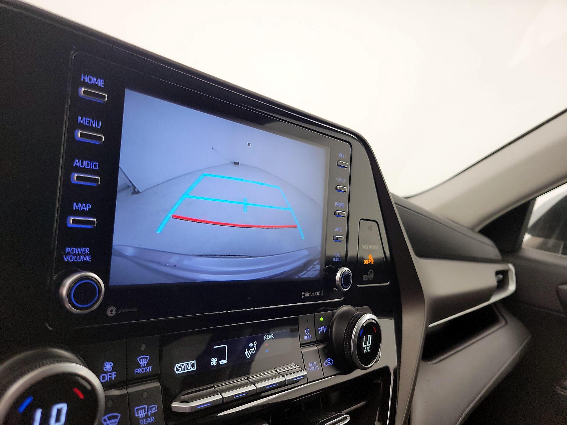 Thumbnail: 2021 Toyota Highlander - 14