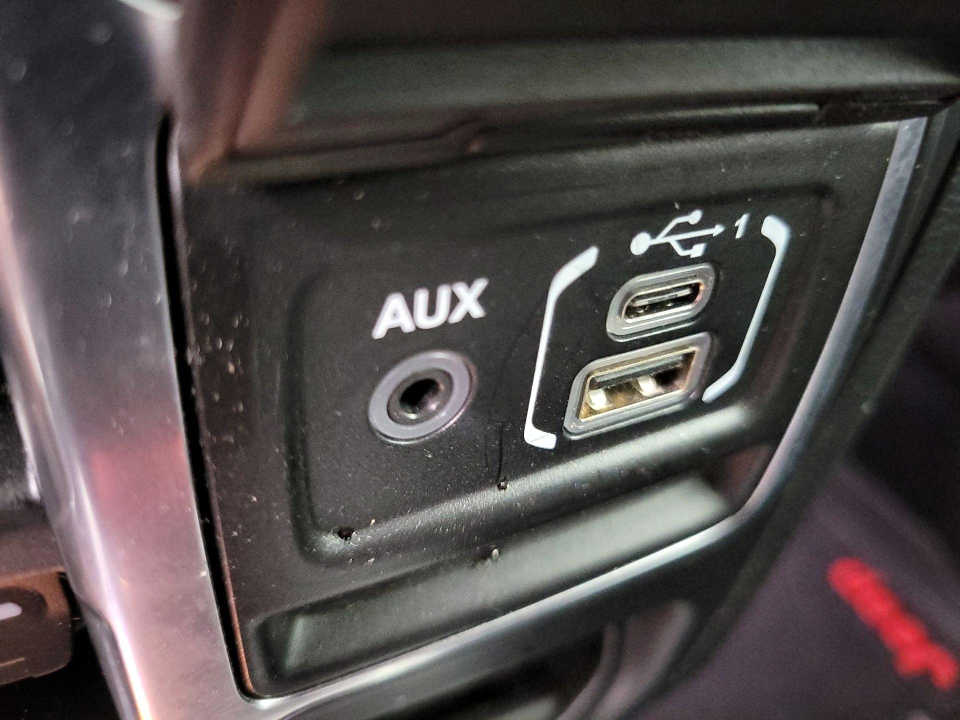 Thumbnail: 2018 Jeep Wrangler - 18