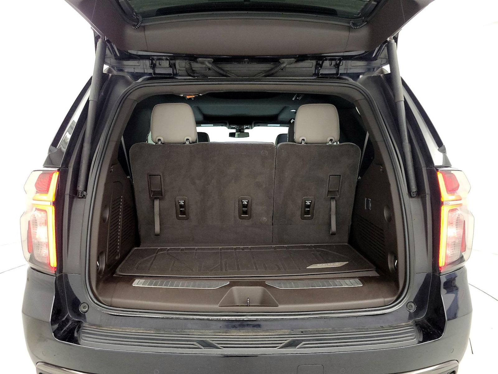2021 Chevrolet Tahoe Z71 - Photo 23
