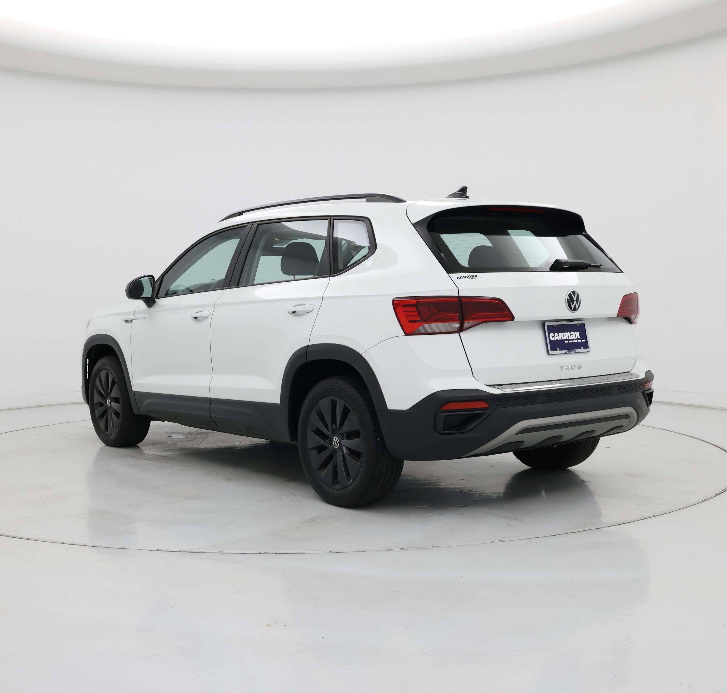 Thumbnail: 2023 Volkswagen Taos - 2