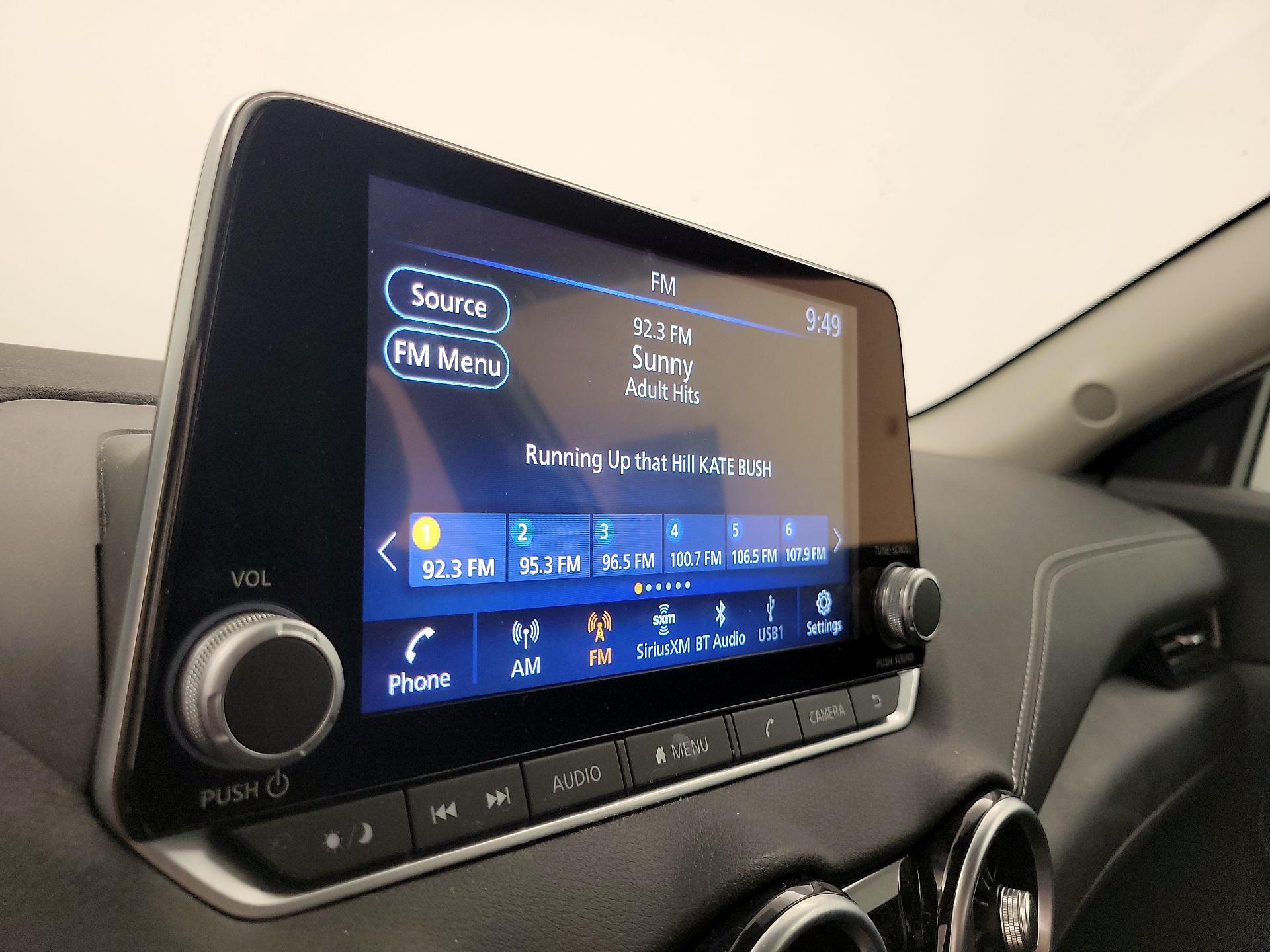 Thumbnail: 2023 Nissan Sentra - 15