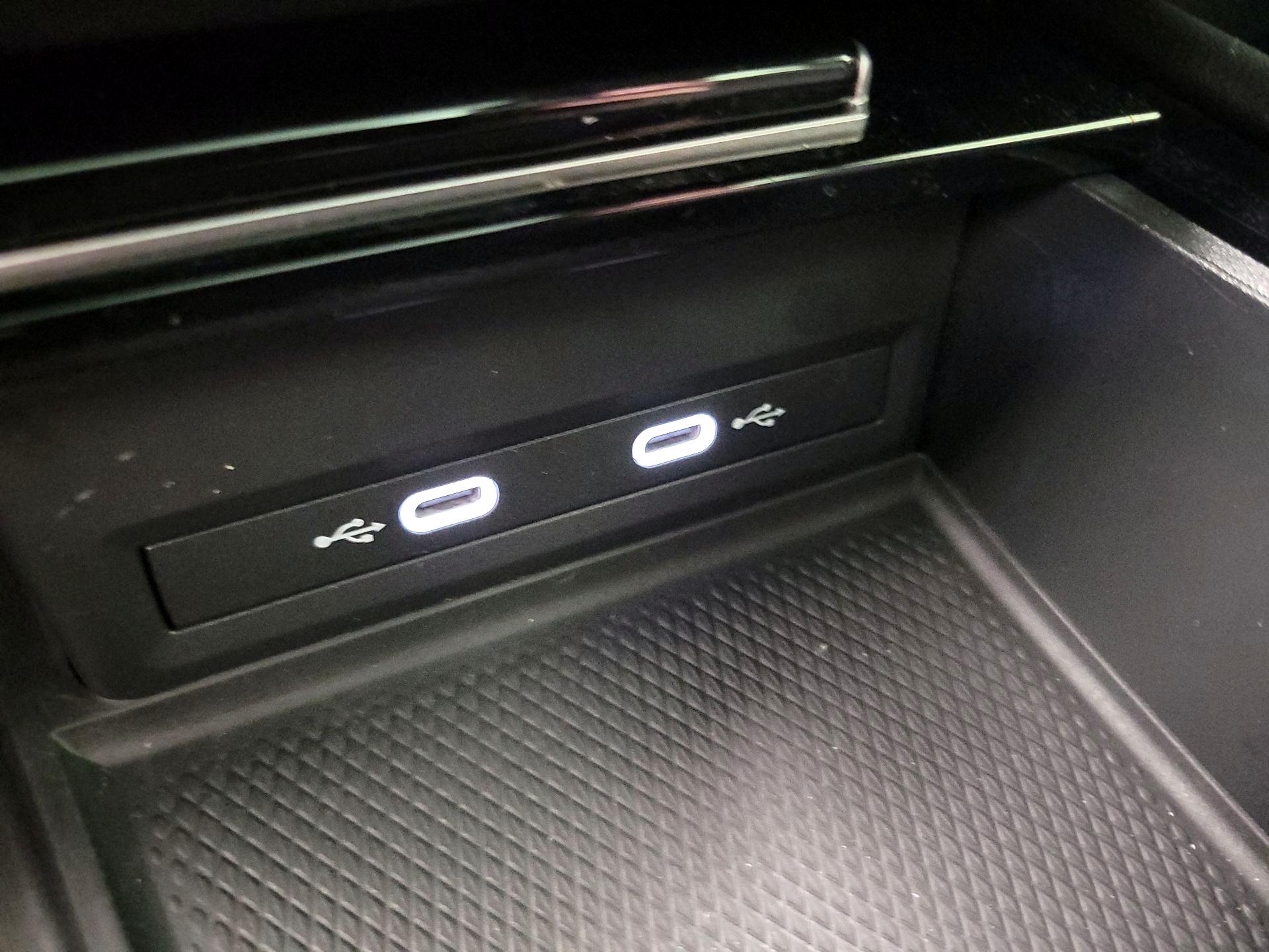 Thumbnail: 2024 Volkswagen Atlas - 18