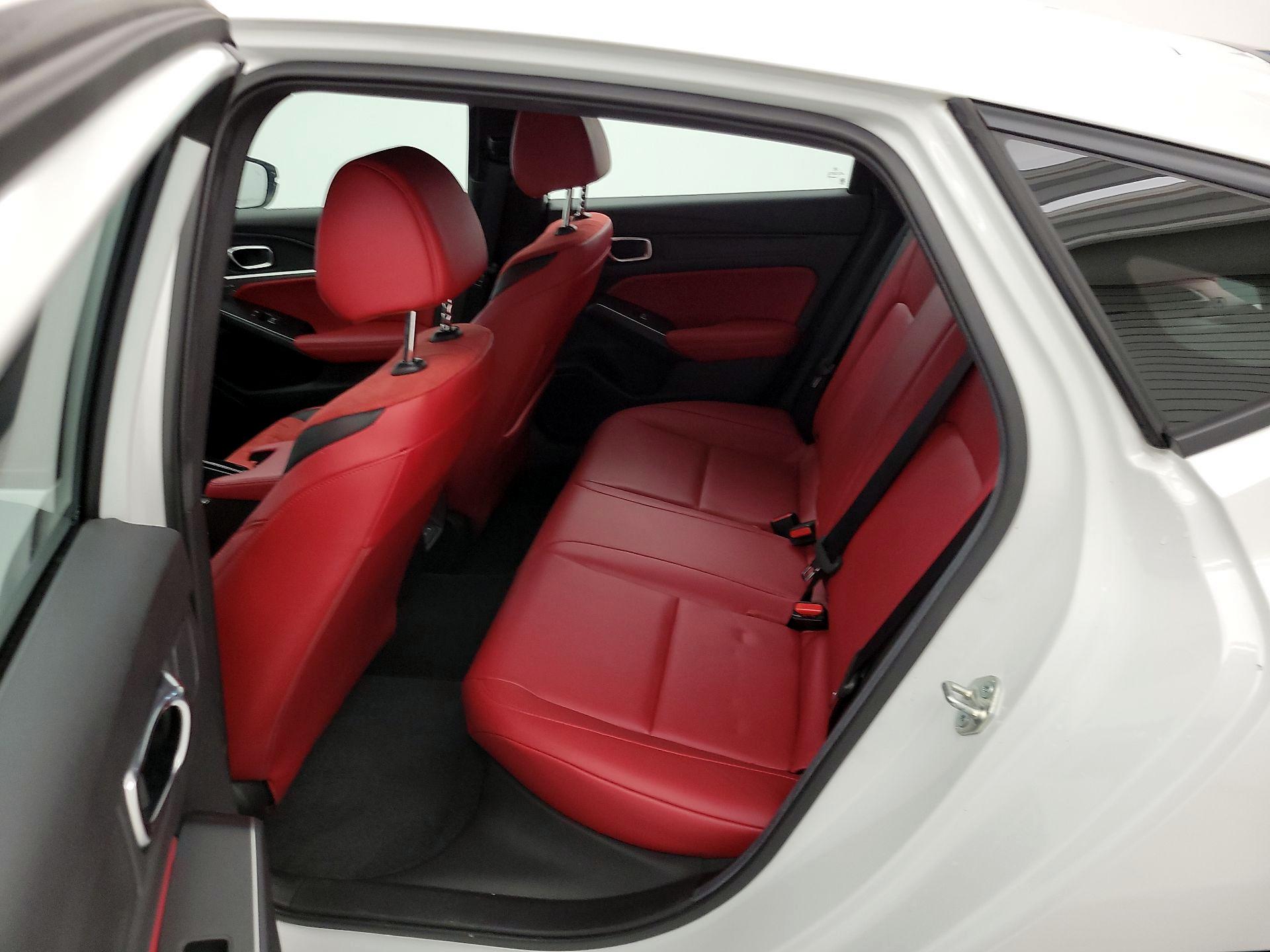 Thumbnail: 2025 Acura Integra - 20