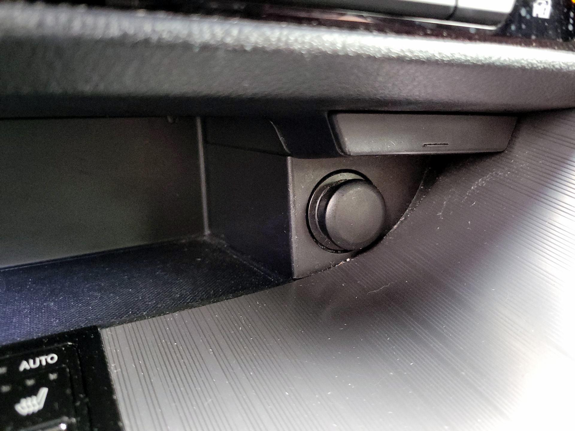 Thumbnail: 2017 Lexus RX - 19