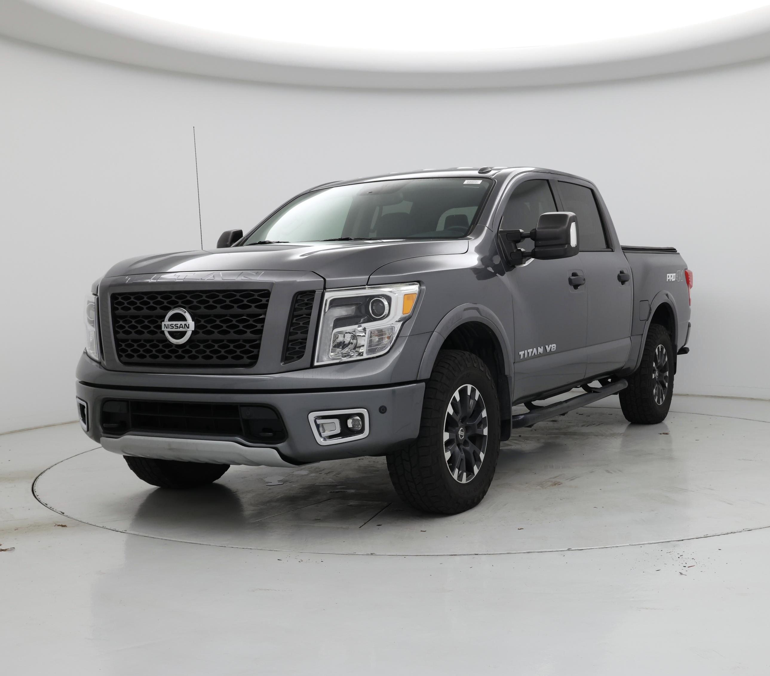 Thumbnail: 2019 Nissan Titan - 4