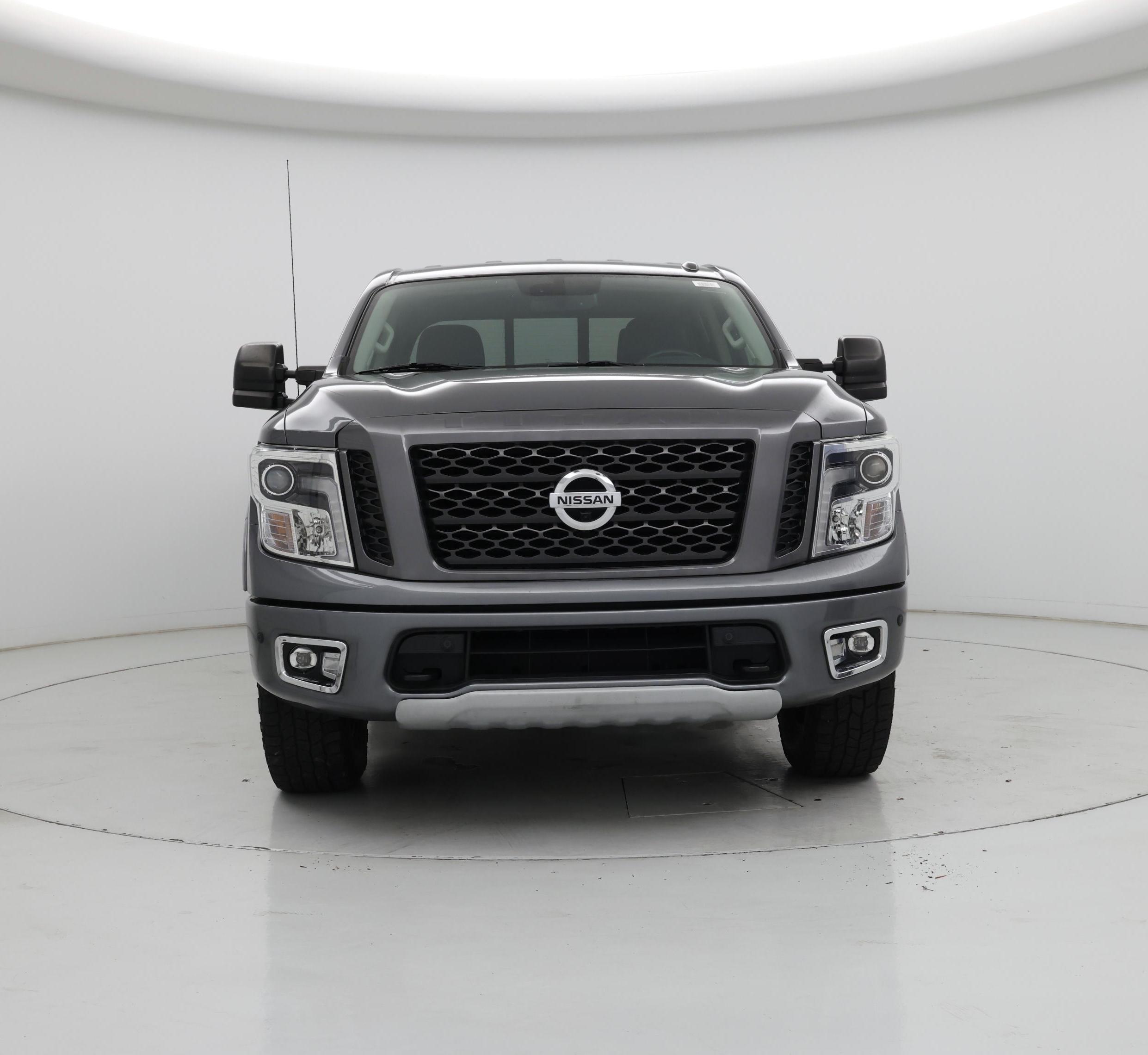 Thumbnail: 2019 Nissan Titan - 5