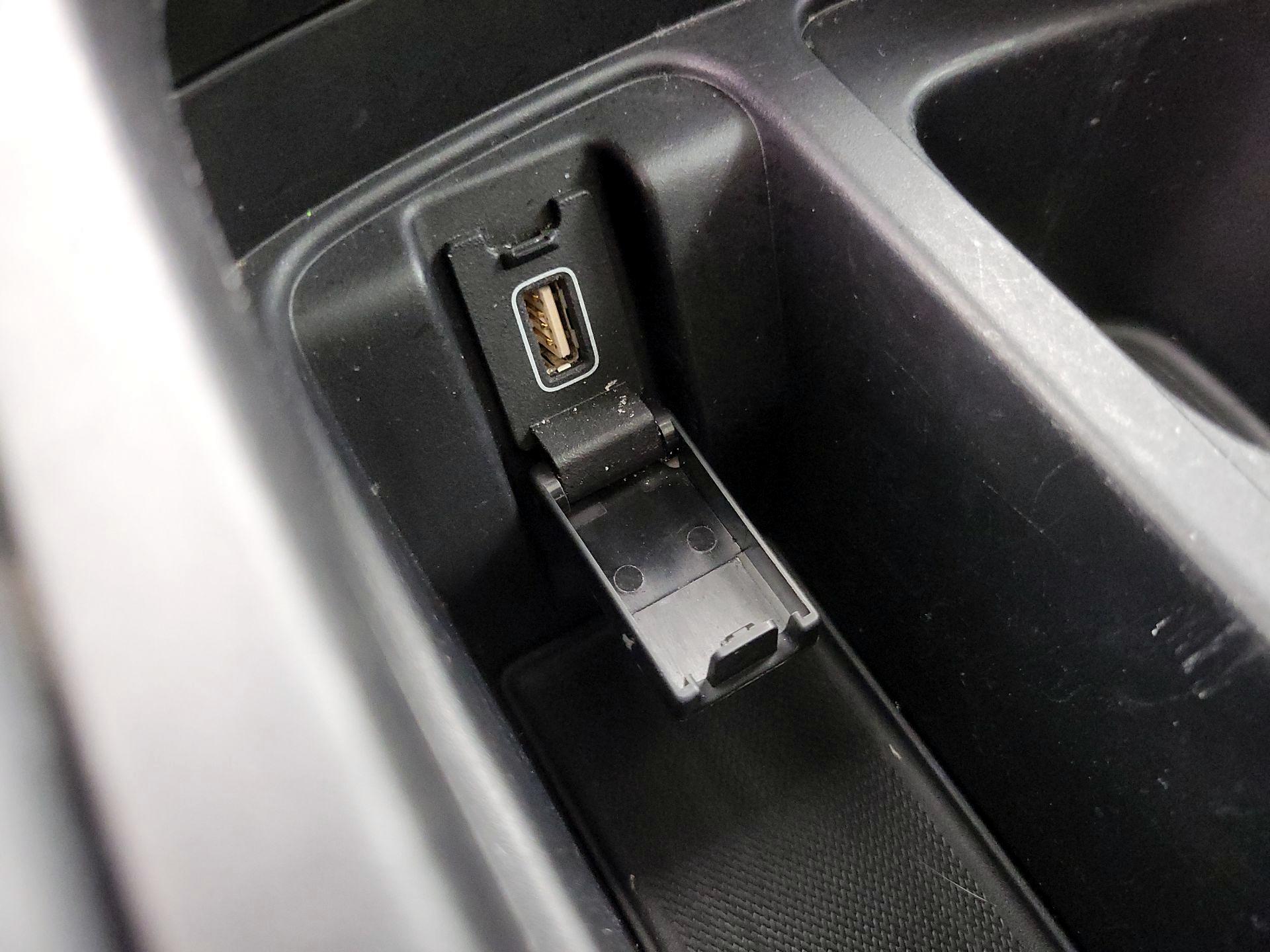 Thumbnail: 2021 Acura RDX - 19