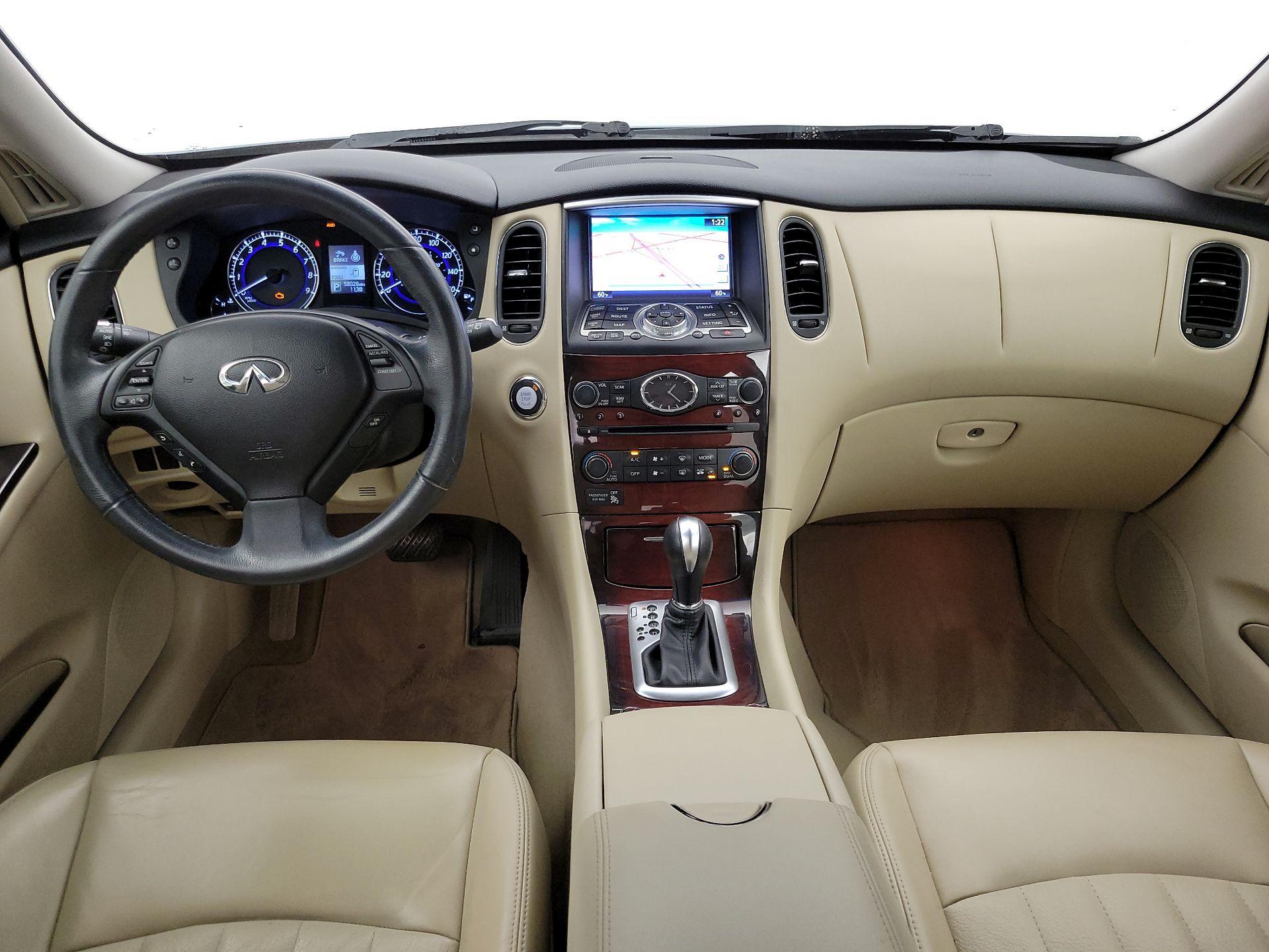 Thumbnail: 2016 INFINITI QX50 - 9