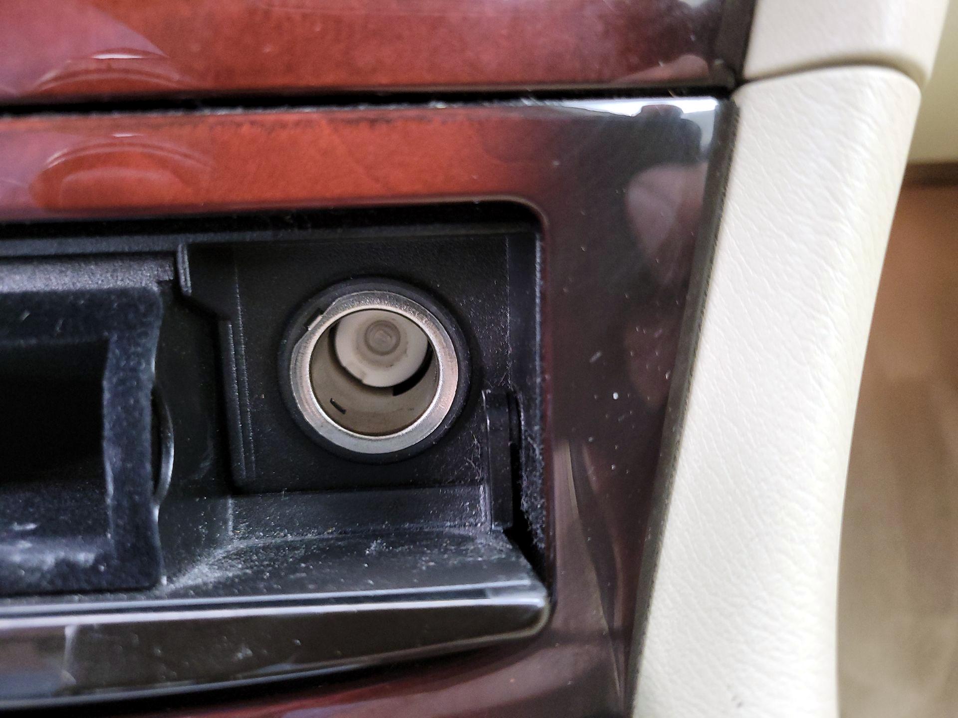 Thumbnail: 2016 INFINITI QX50 - 19