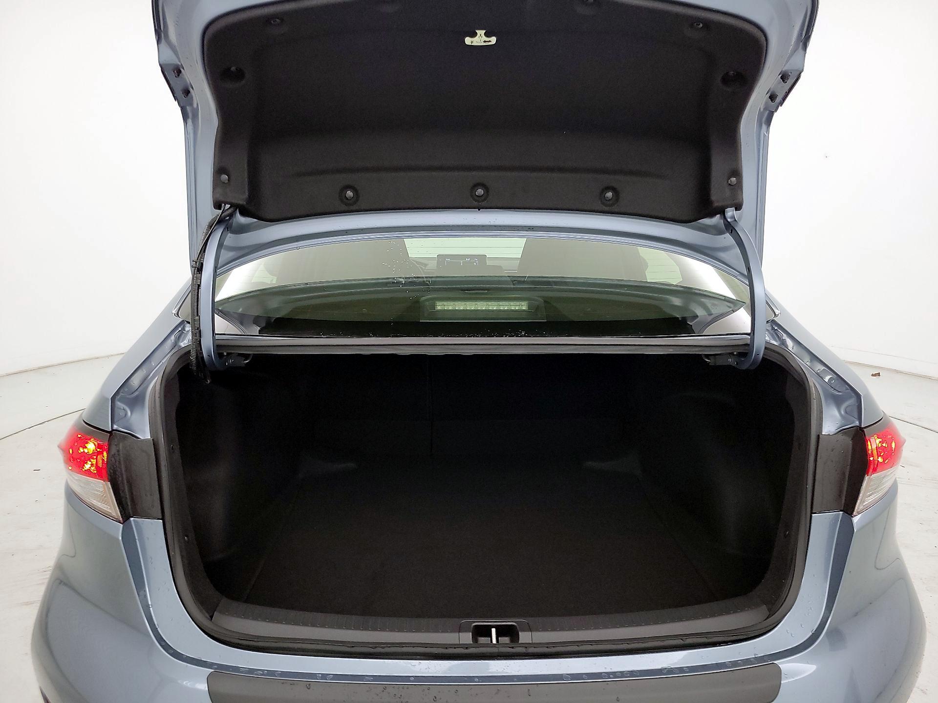 Thumbnail: 2021 Toyota Corolla - 19