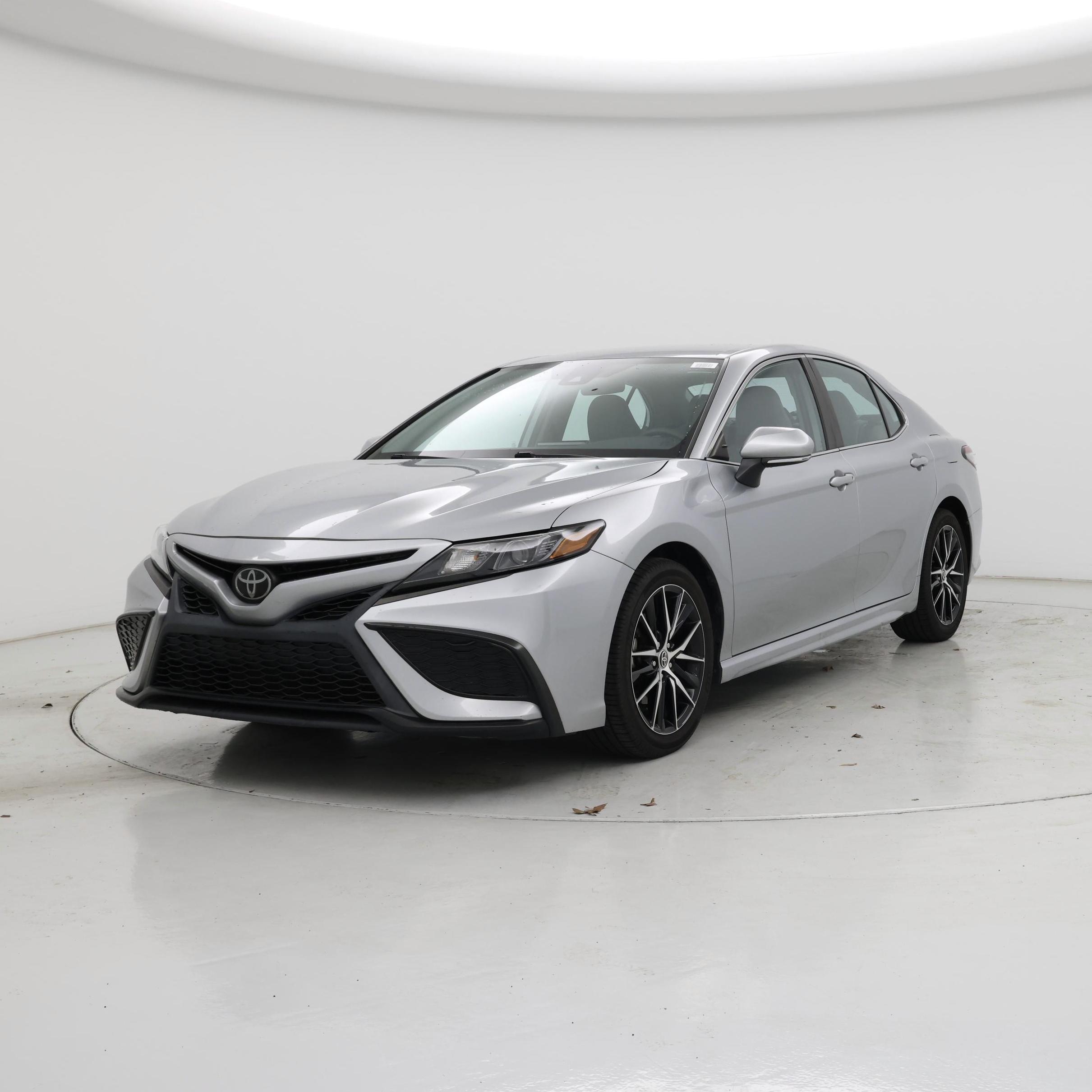Thumbnail: 2022 Toyota Camry - 4