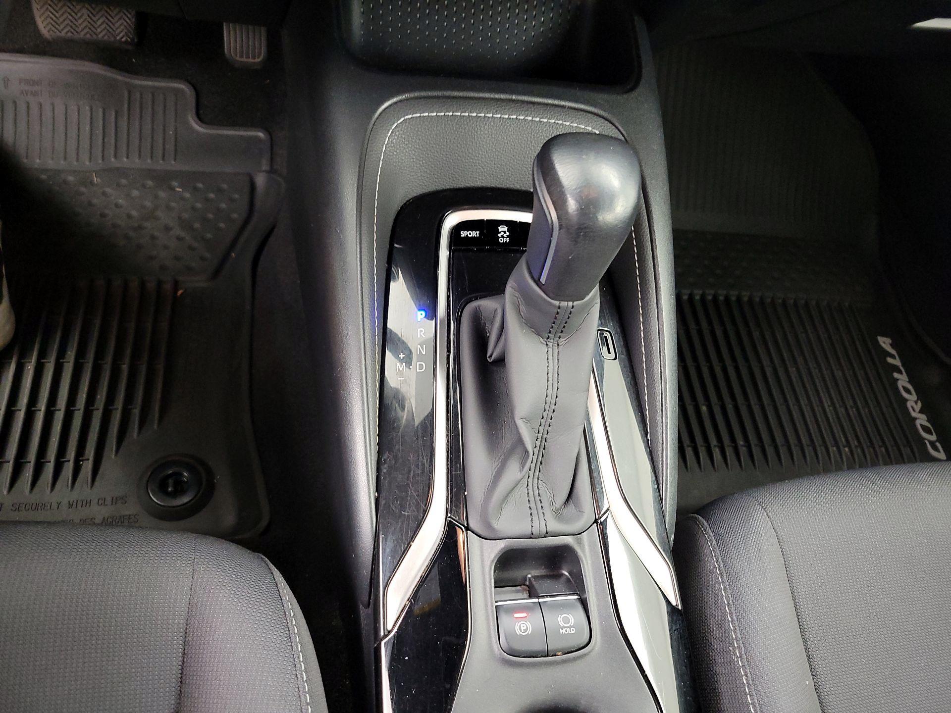 Thumbnail: 2019 Toyota Corolla - 17