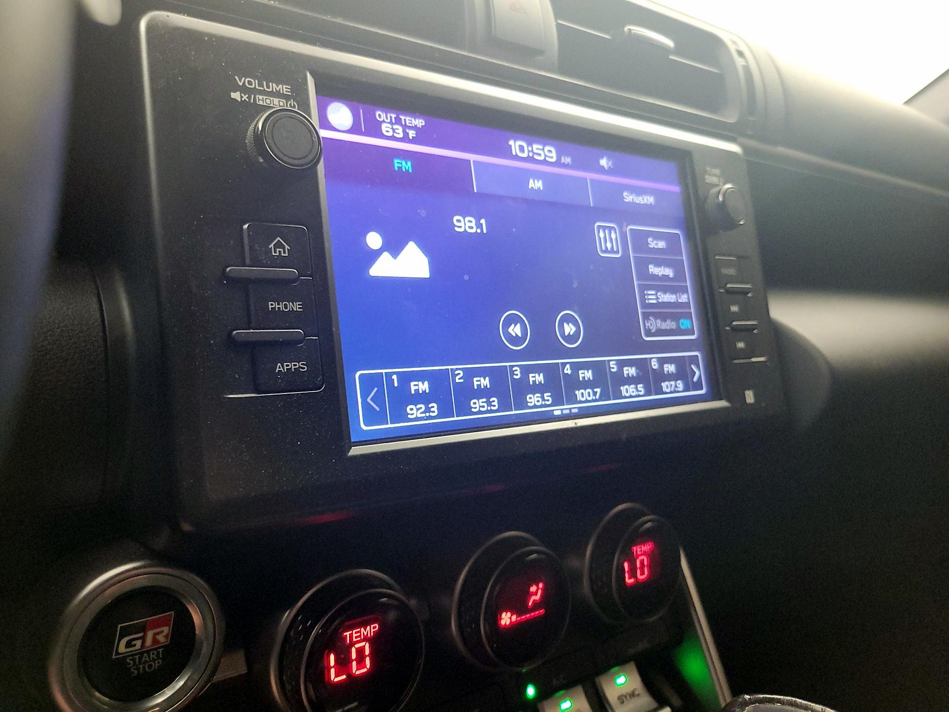 Thumbnail: 2022 Toyota GR86 - 14